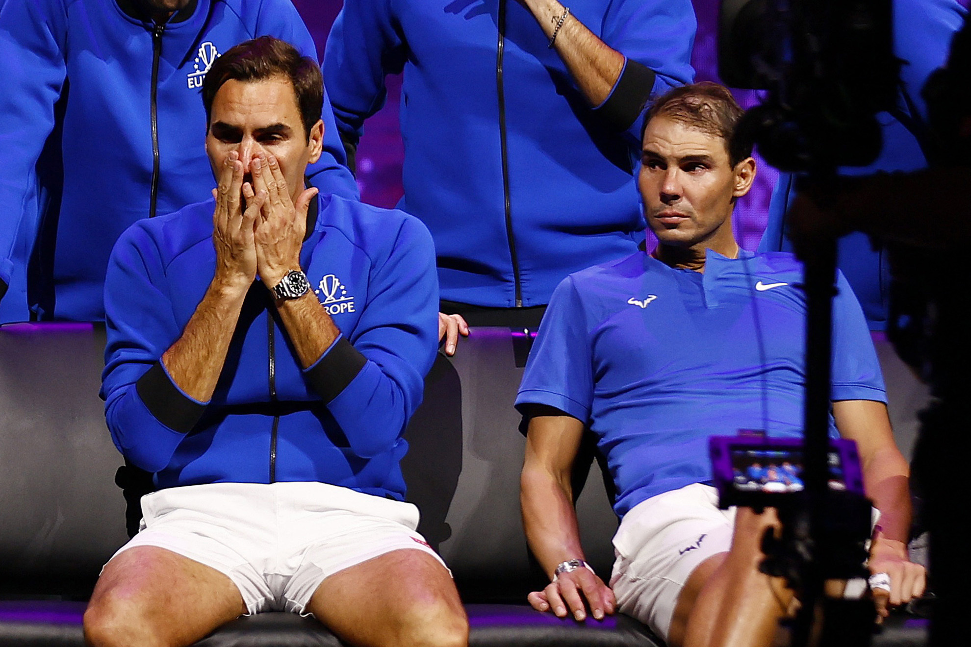 Nadal se emociona hasta las lágrimas en el adiós de Federer. Reuters