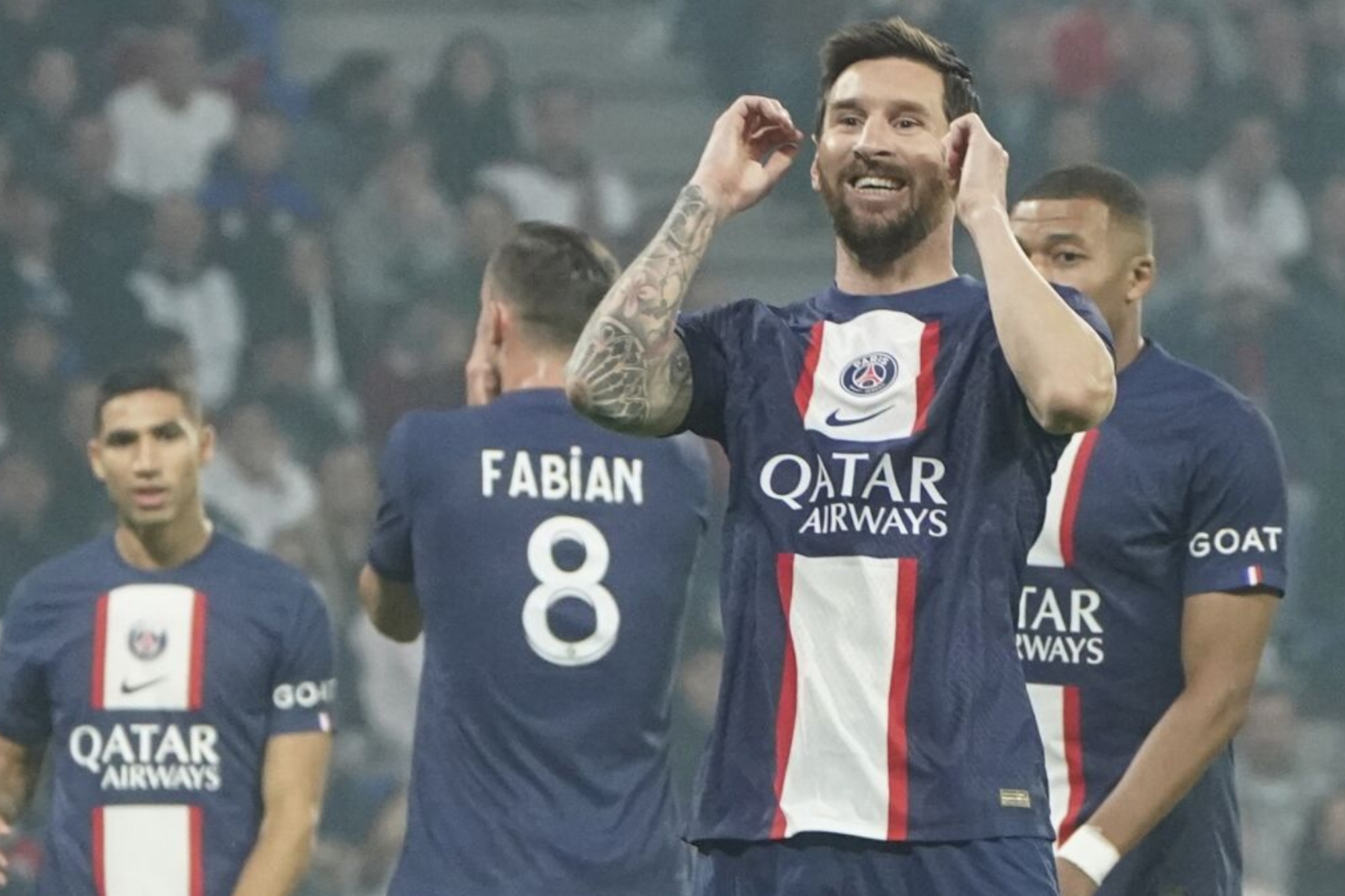 Messi celebra un gol con el PSG.