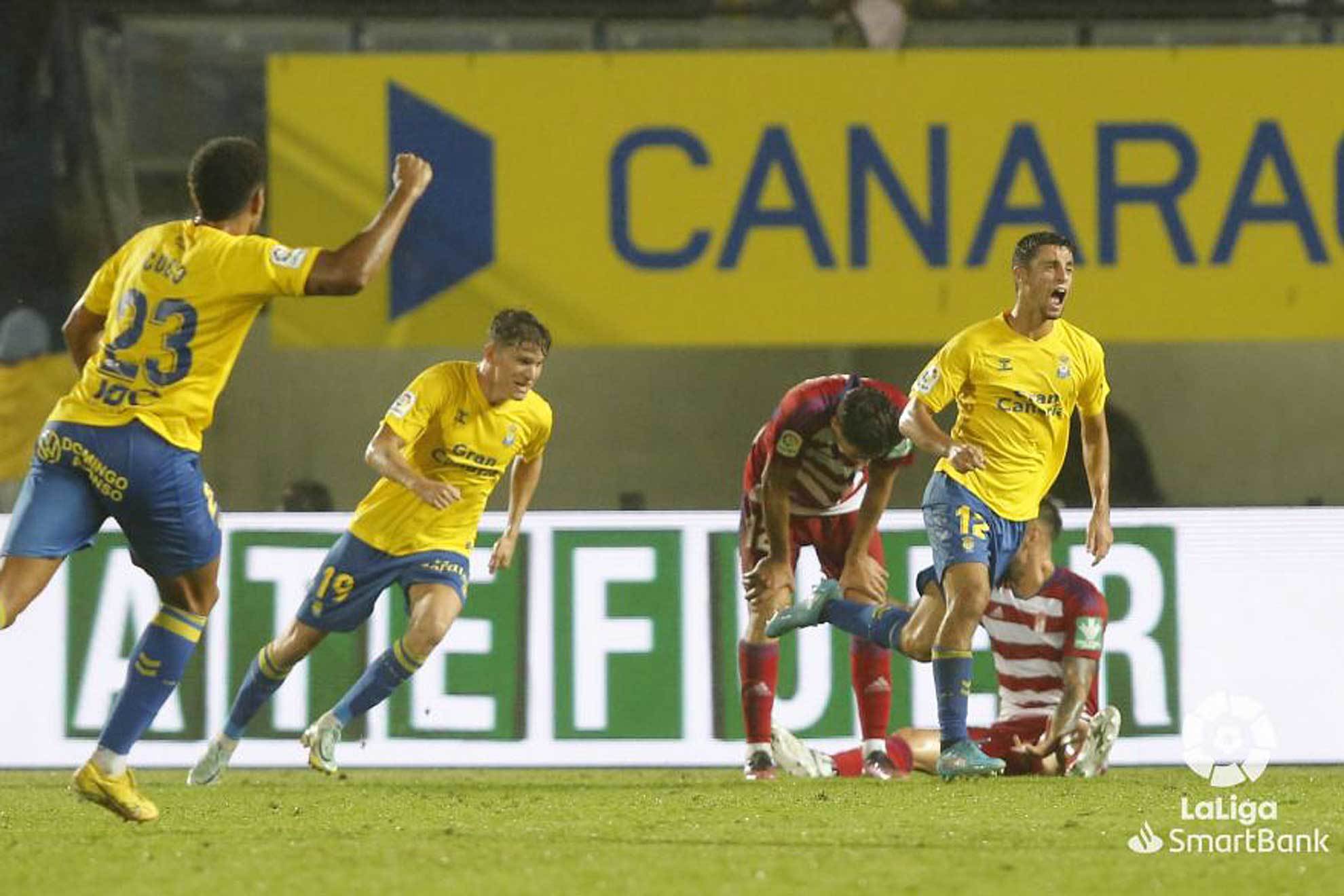 Loiodice celebra su gol al Granada en el Gran Canaria / LALIGA