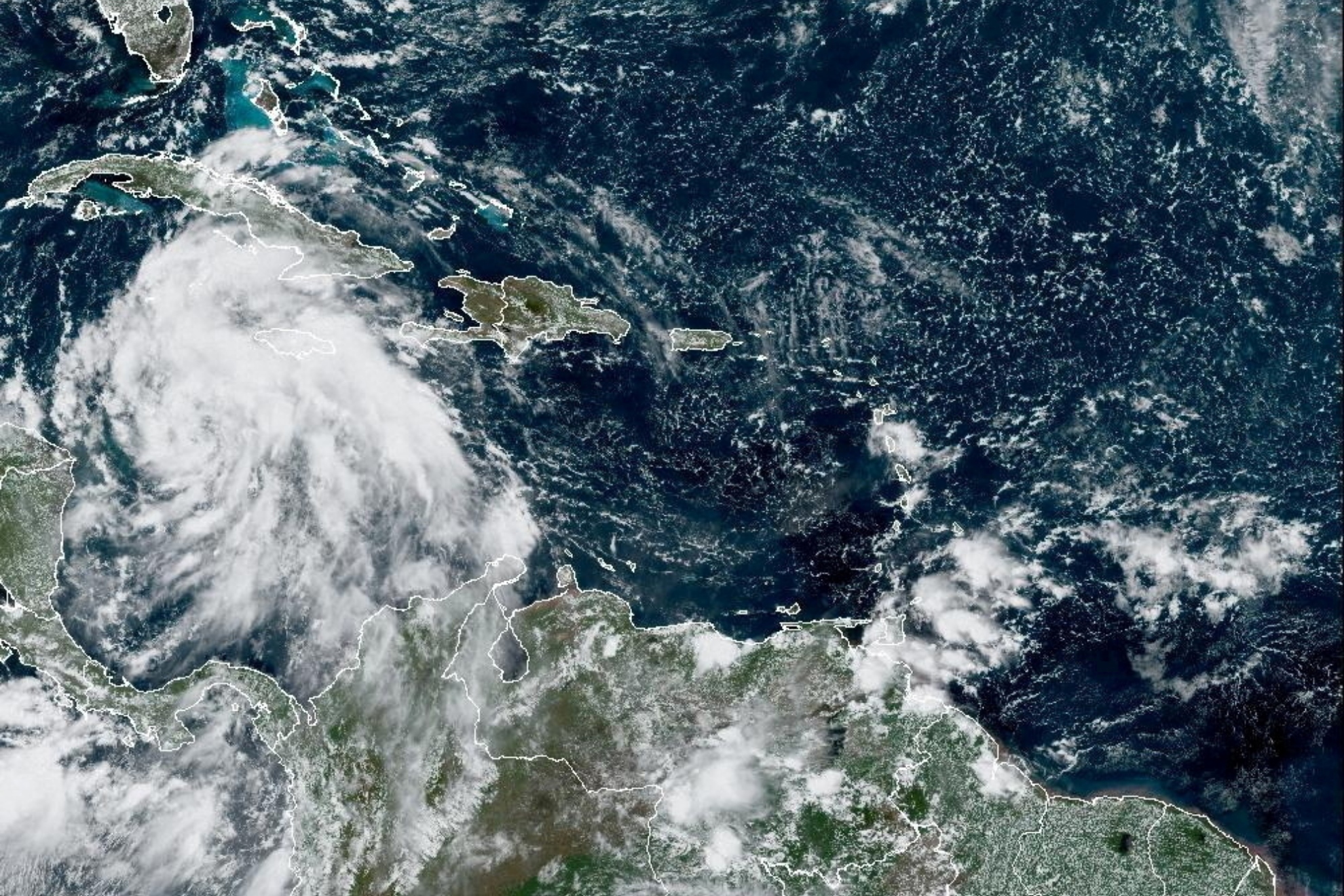 huracan ian en cancun podria llegar a categoria