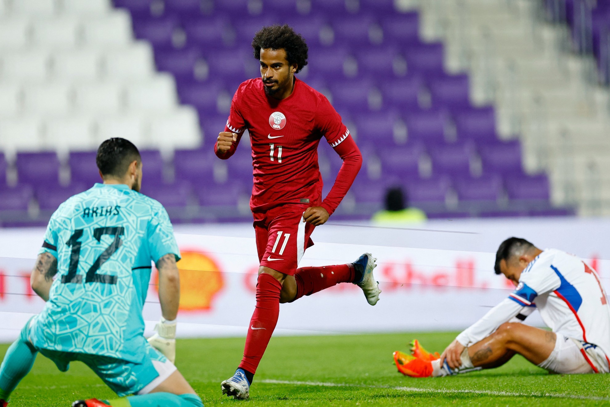 Akram Afif marca el gol para el 1-1 entre Qatar y Chile | Reuters