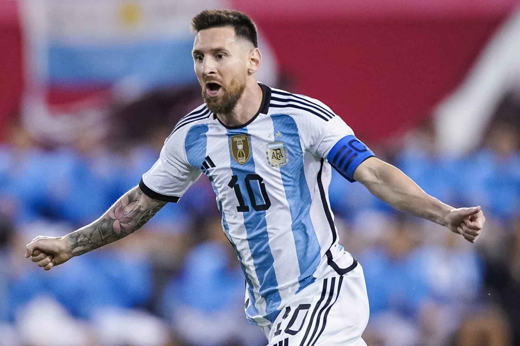 Así festejó Messi uno de sus dos goles | AP