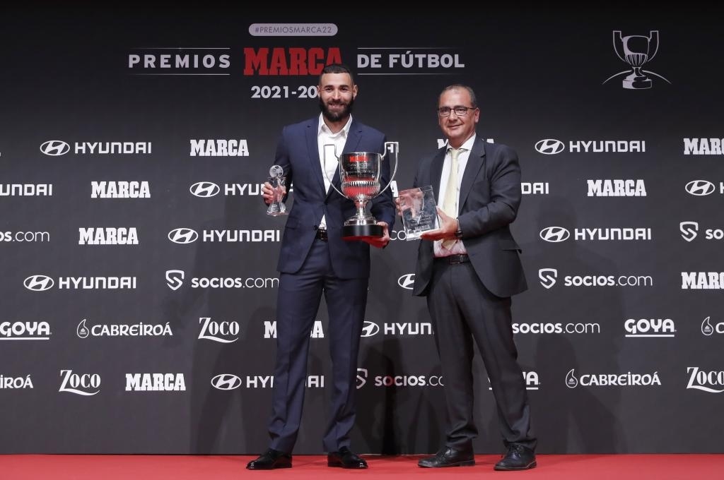 Pichichi Benzema, imparable: hat-trick en los Premios MARCA de fútbol