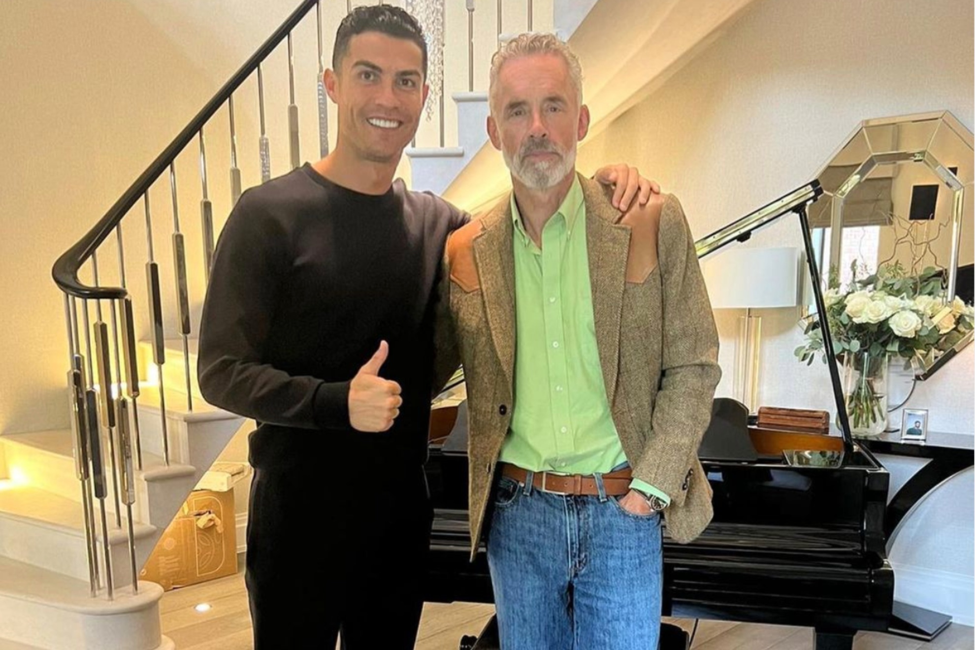 Brace Resistant Salvation Man Utd News: Cristiano Ronaldo approached Jordan Peterson for a therapy  session to treat his depression | Marca