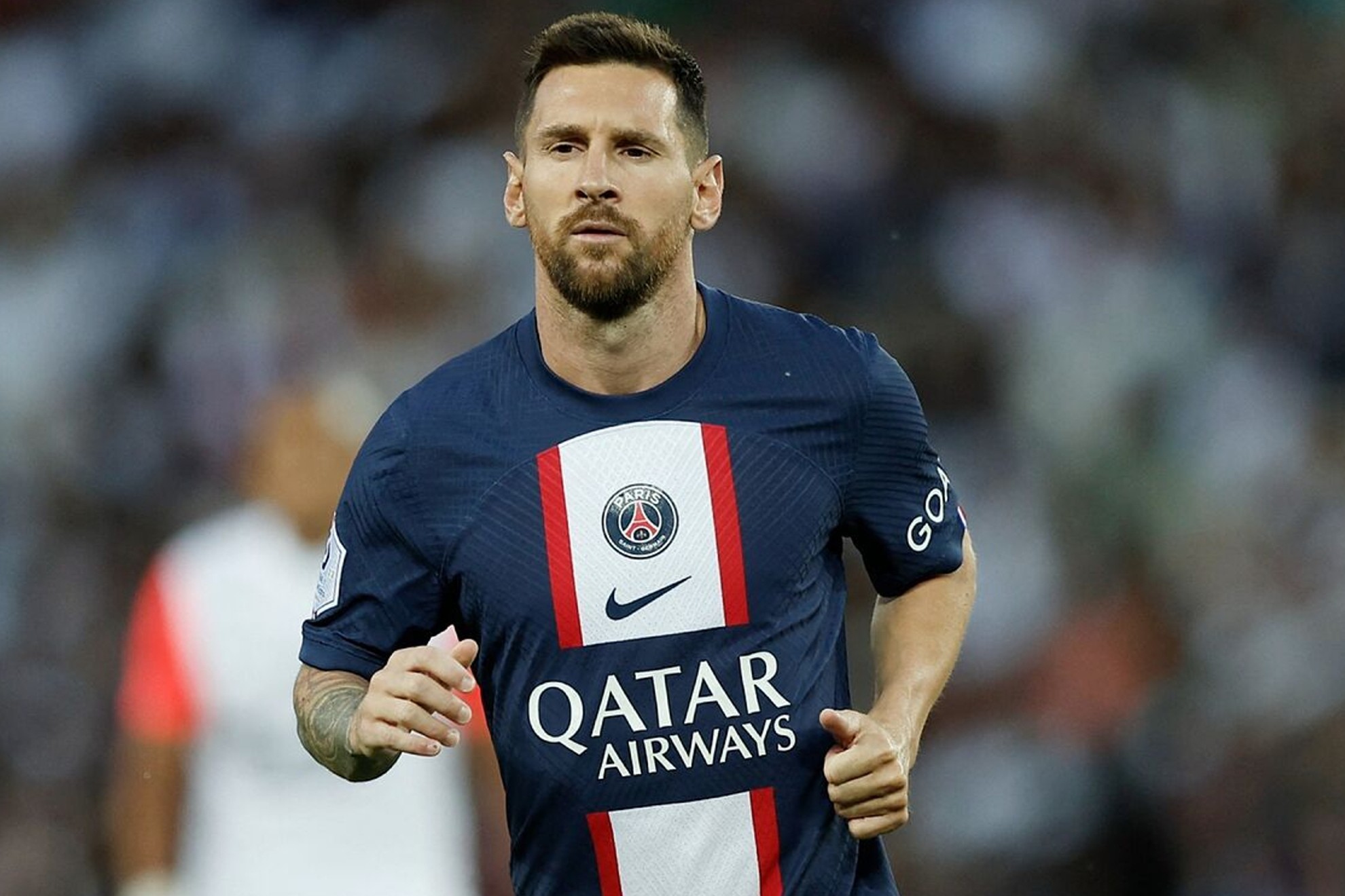 Investigan pase de Messi al PSG por denuncia de socios del Barcelona