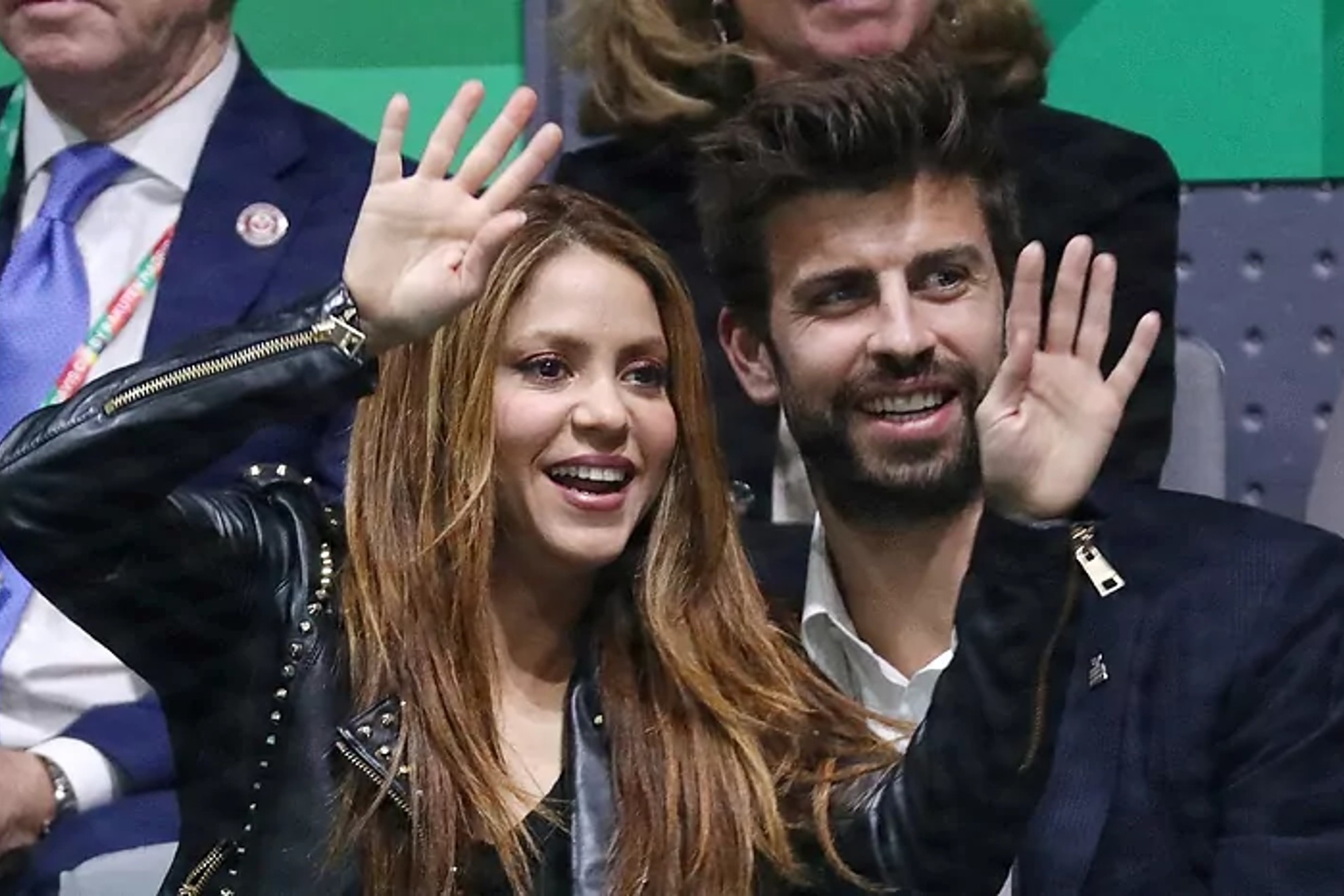 Shakira y Piqué coinciden en un partido de béisbol de su hijo Milan... ¡pero no se miran a la cara!