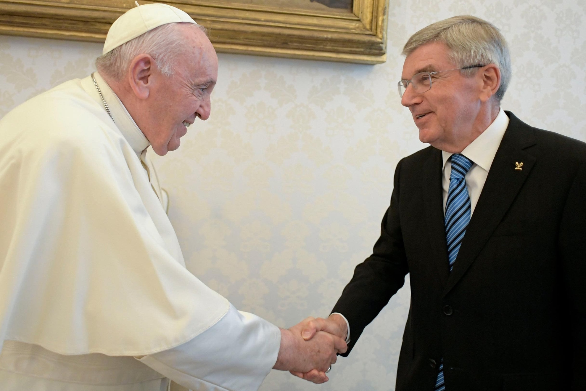 El presidente del COI se reúne con el Papa en favor de la paz