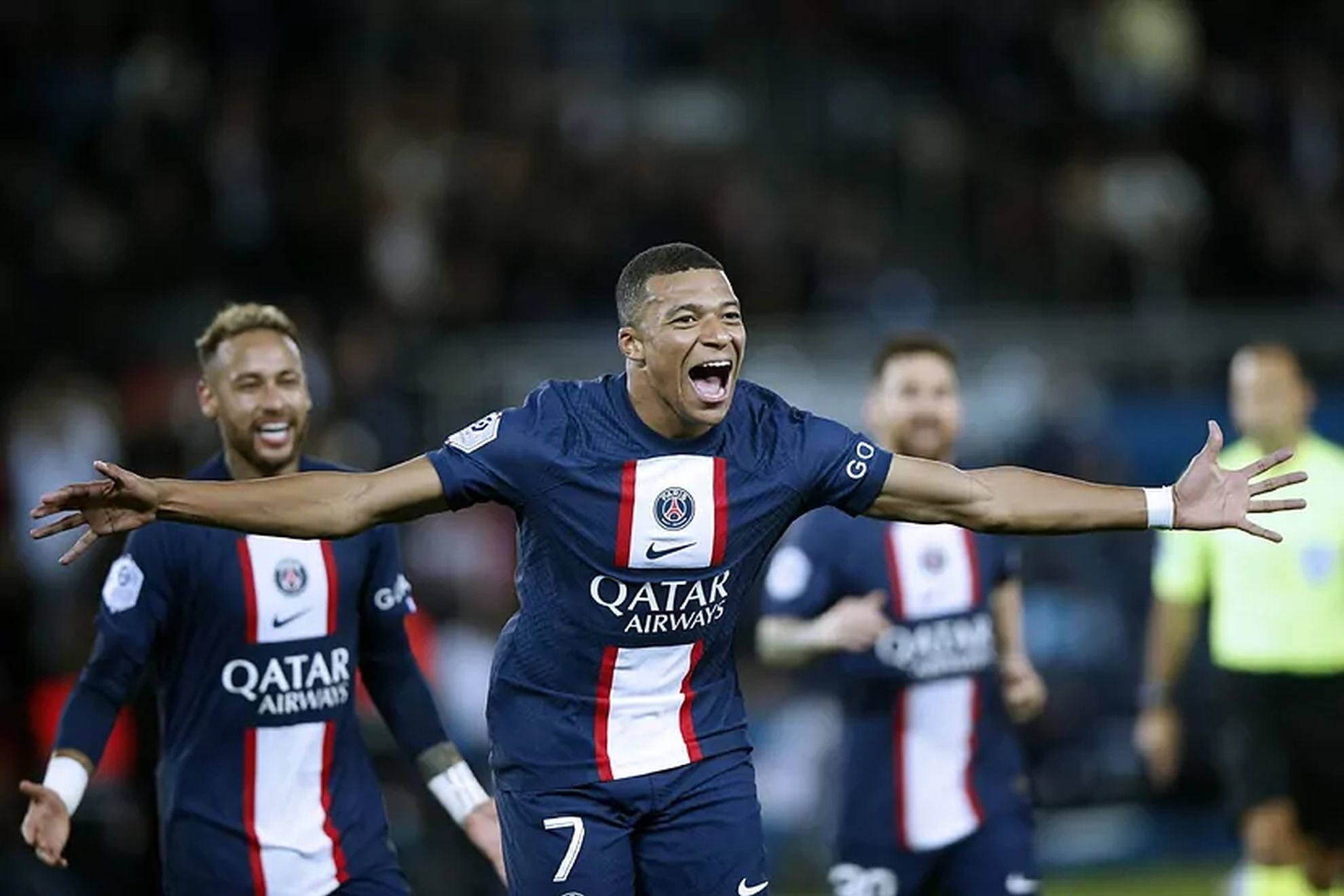 Mbappe and Messi earn PSG a narrow victory against Nice in Ligue 1