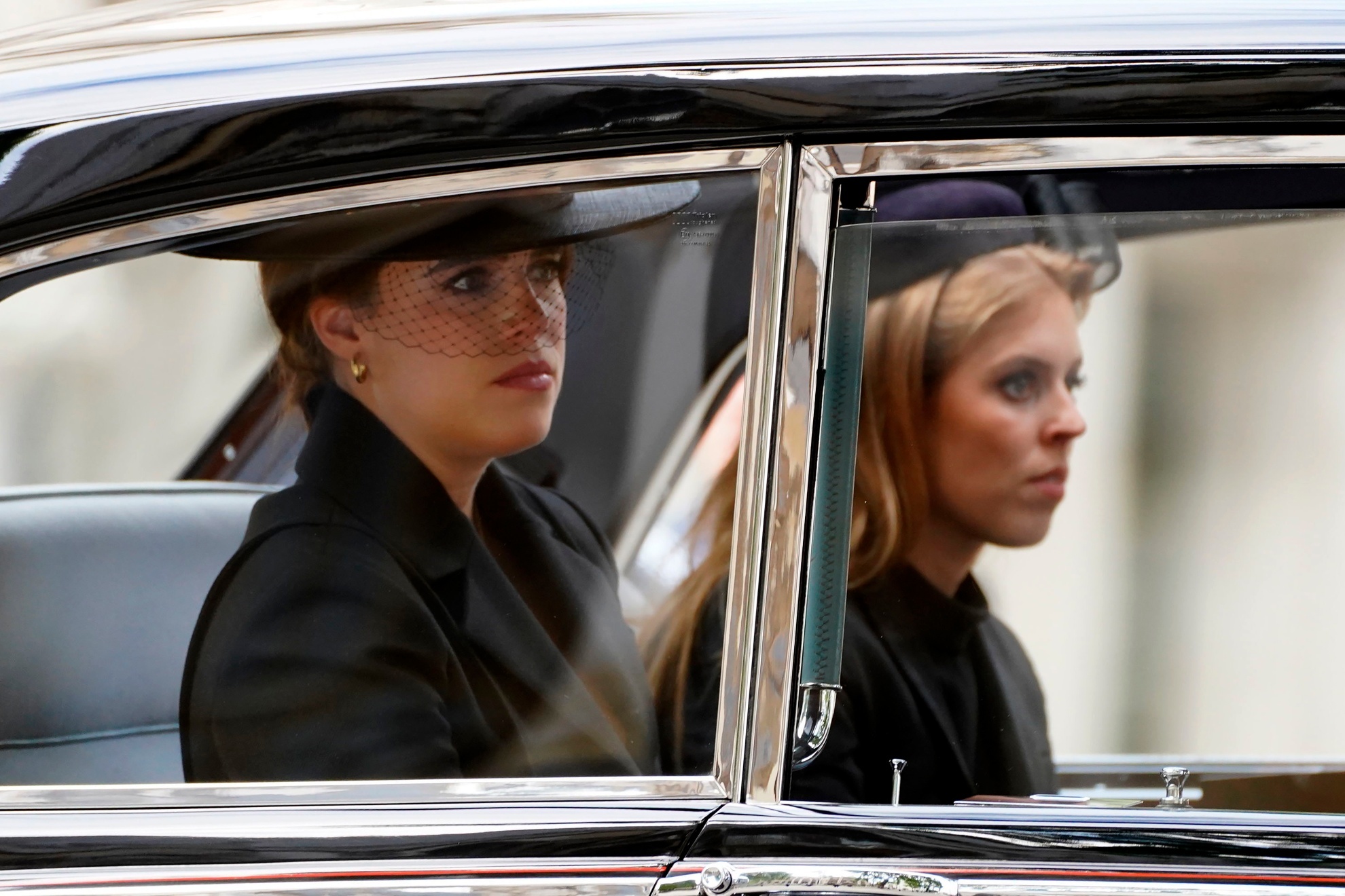 King Charles III plans to strip titles of Princess from Prince Andrew's  daughters | Marca