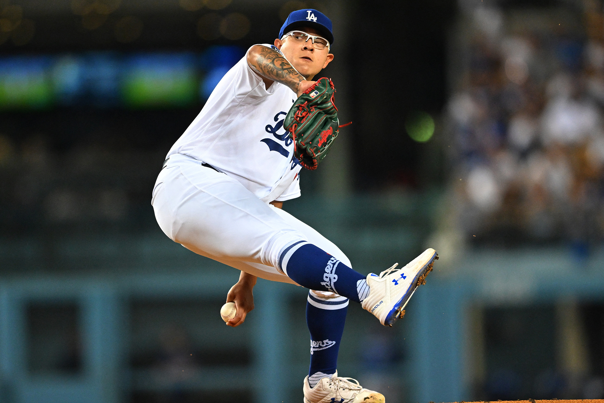 Julio Urías es campeón de efectividad de los Dodgers. Reuters