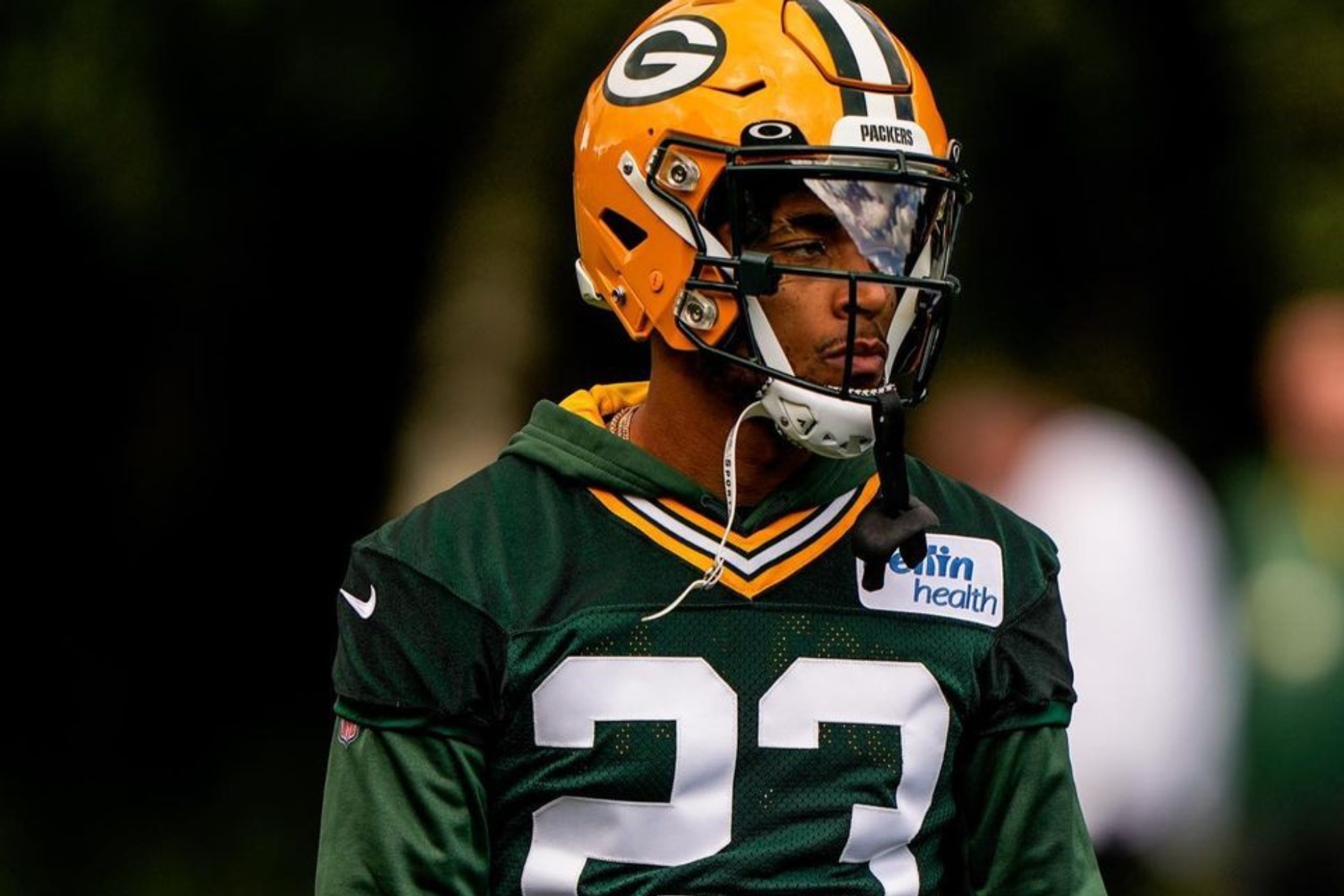 Jaire Alexander honored Queen Elizabeth II with customized cleats during  London game