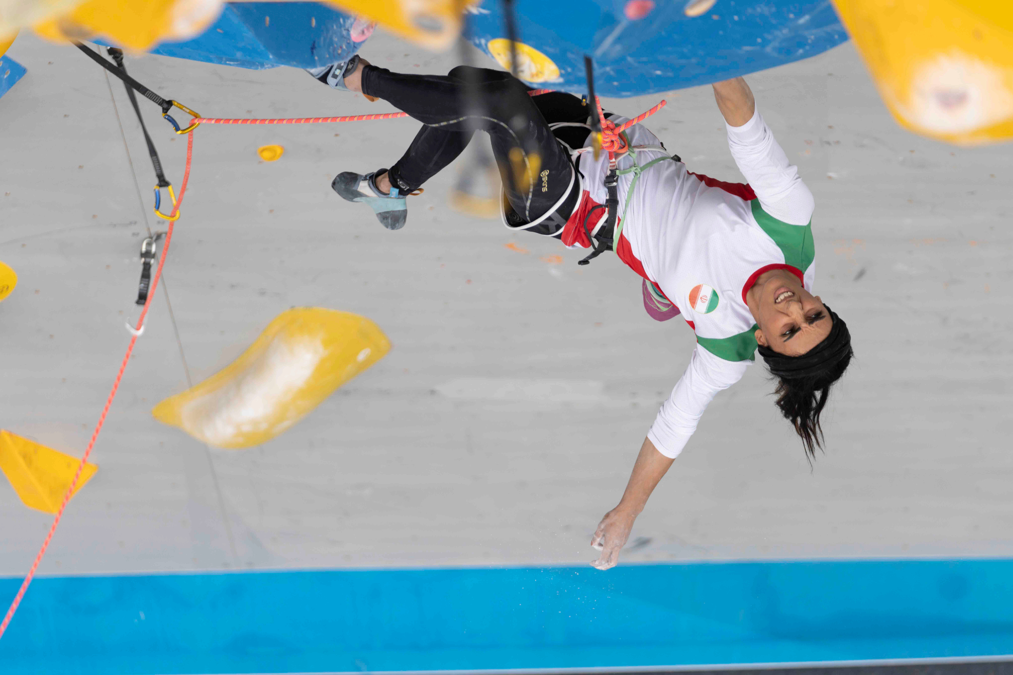 La atleta iraní compitió sin el hiyab en Corea del Sur | AP