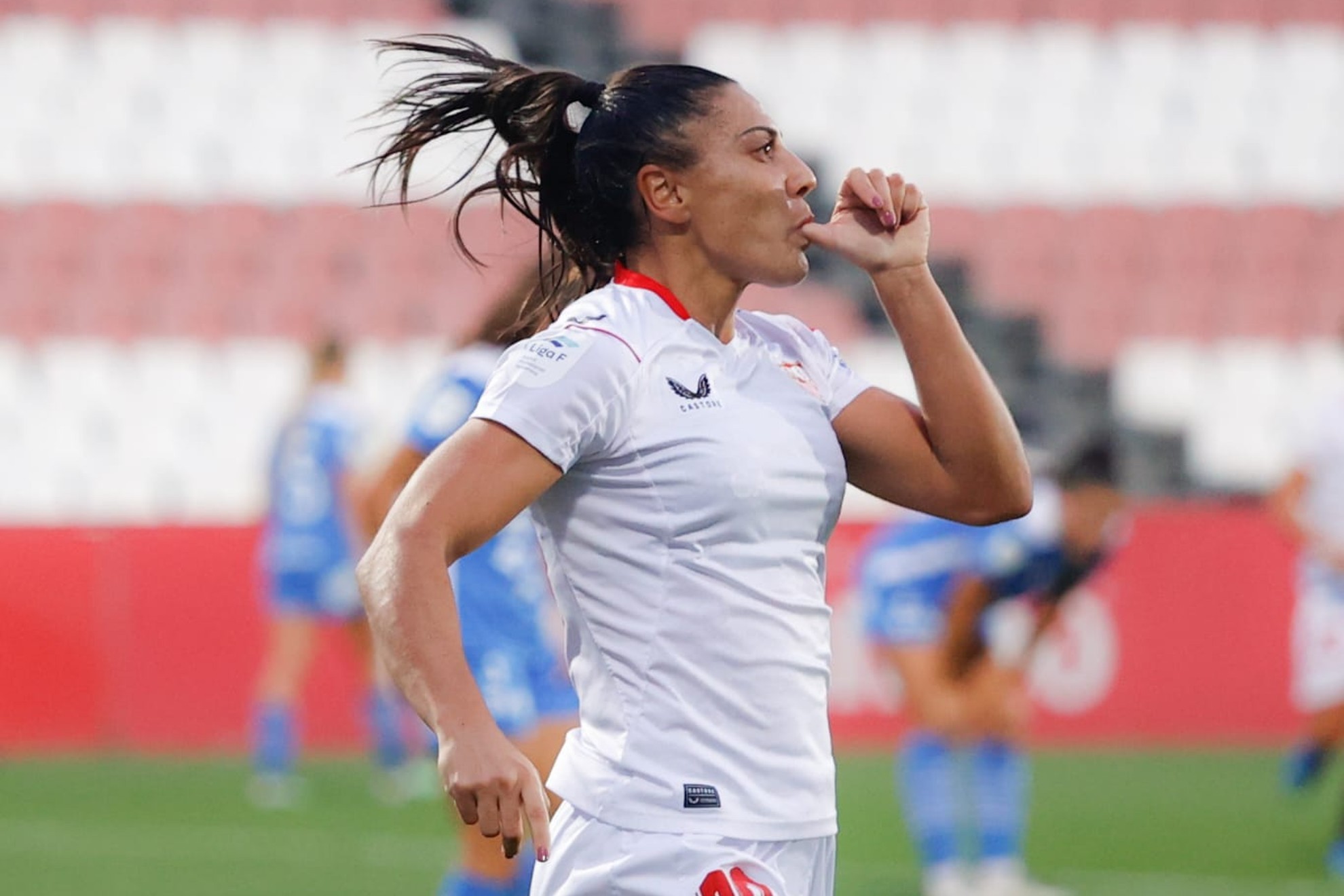 Cristina Martín-Prieto celebra el gol anotado ante el Alhama / Sevilla FC