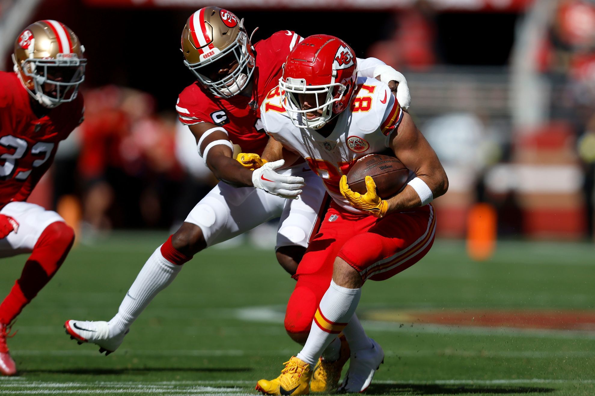 Chiefs destroy 49ers, but Kittle outshines Kelce on National Tight End Day