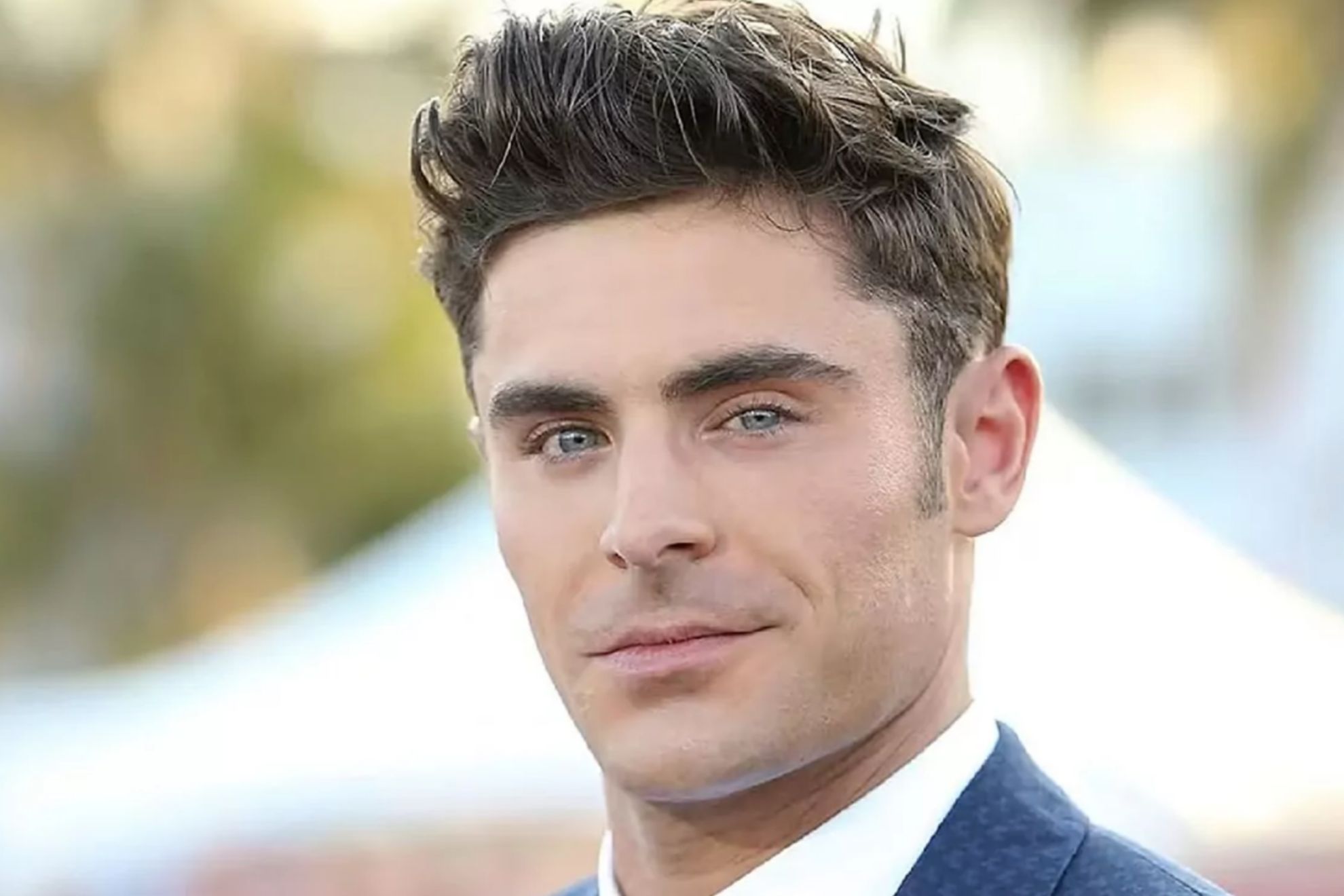Faktisk århundrede let at håndtere Zac Efron, is that you? The actor looks unrecognisable on the set of 'The  Iron Claw' | Marca