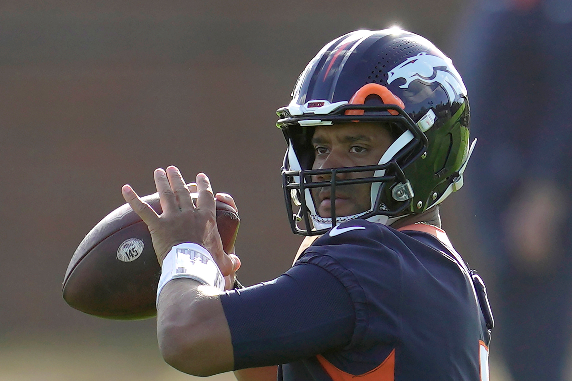 Russell Wilson participated in several activities of the Broncos training session in London.