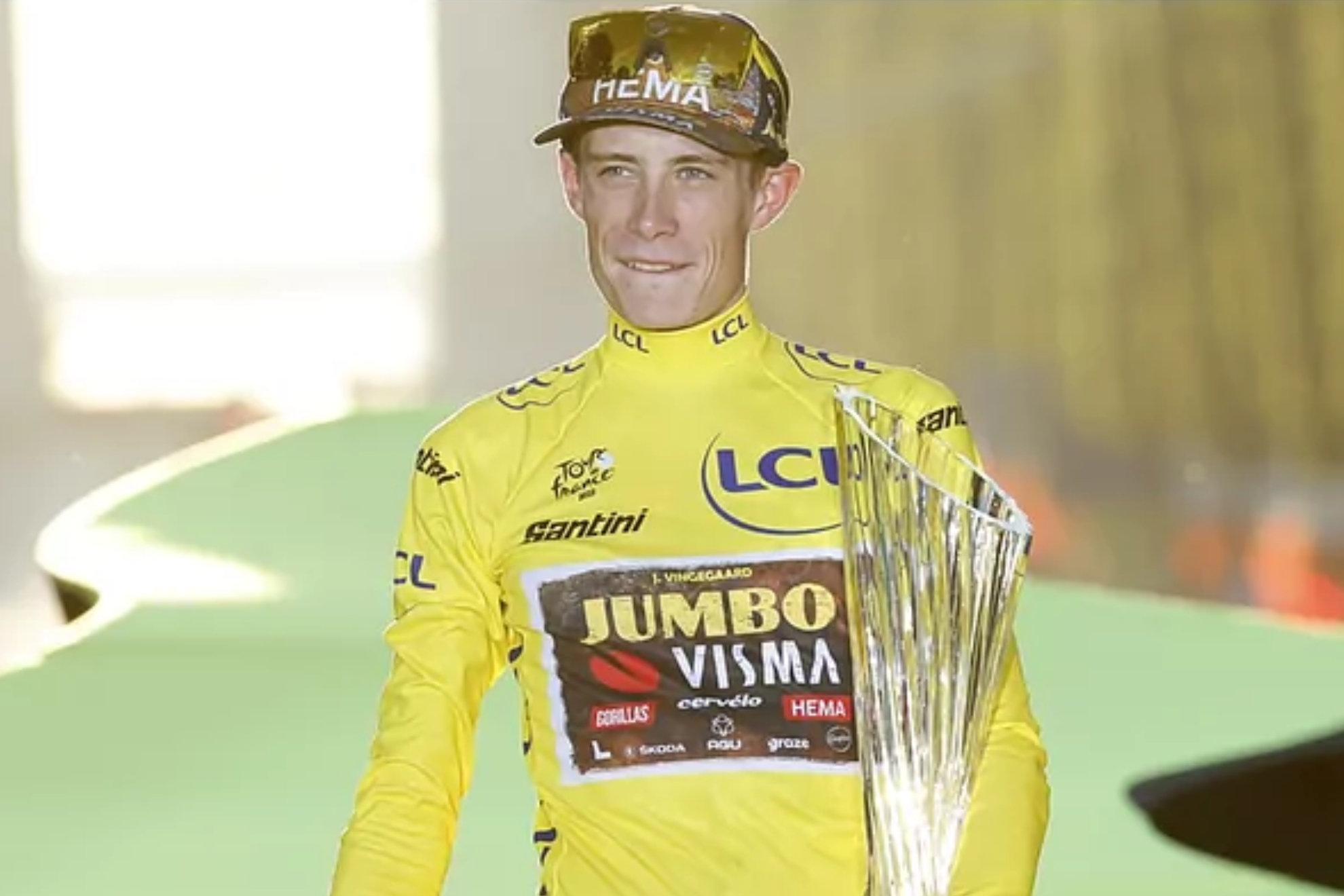 Jonas Vingegaard, en el podio
