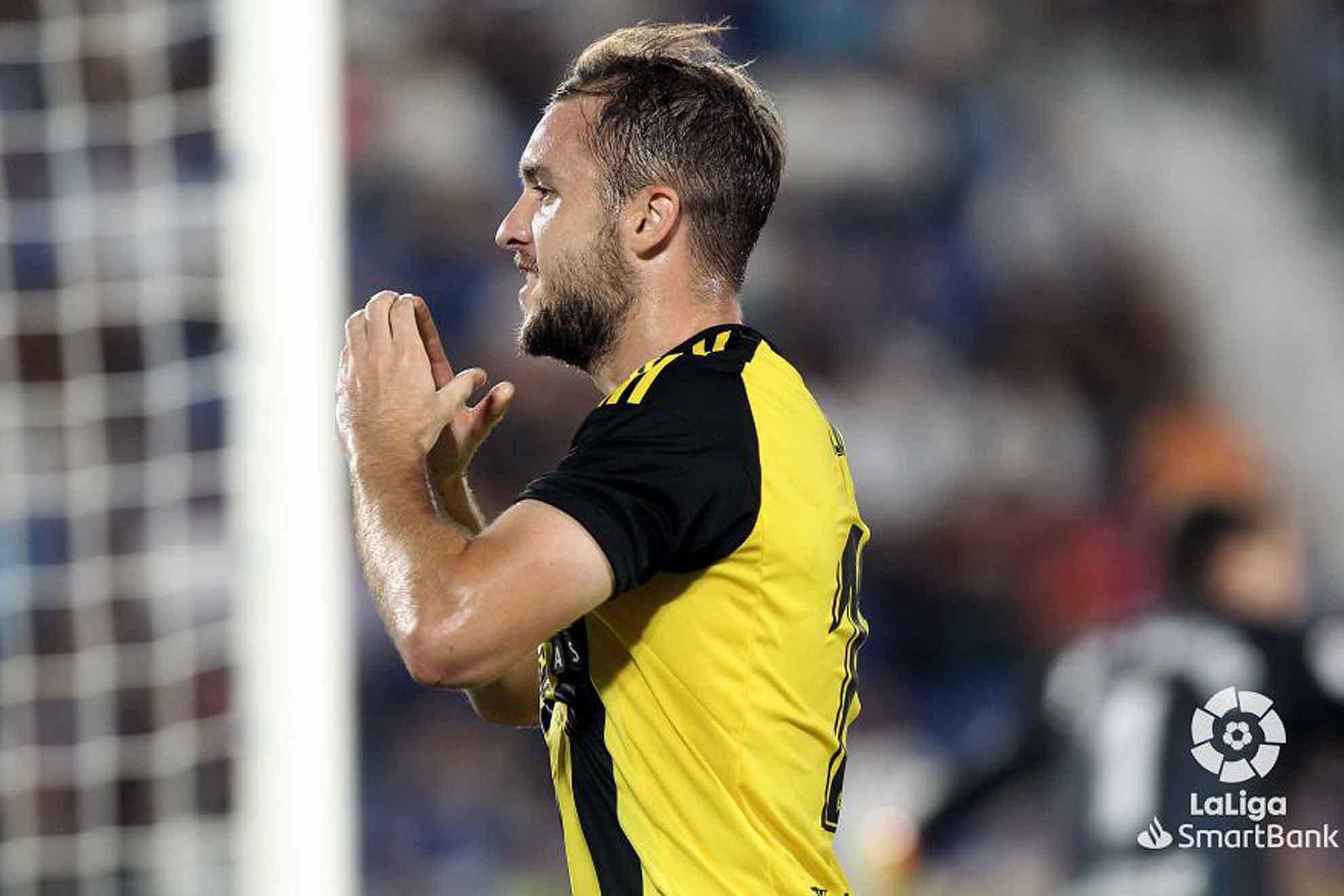 Vada hizo el gesto de pedir perdón tras sus dos goles al Tenerife
