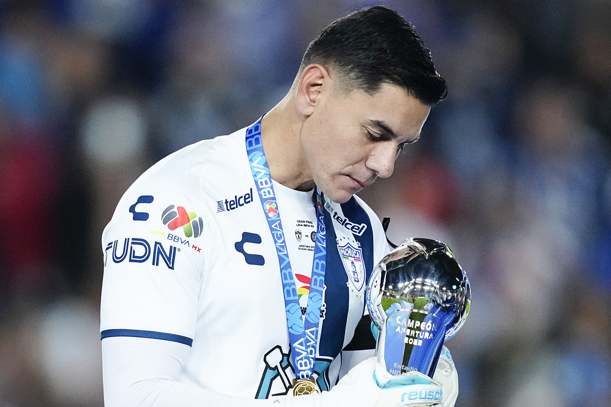 Ustari por fin consigue el título de liga en México | Imago7