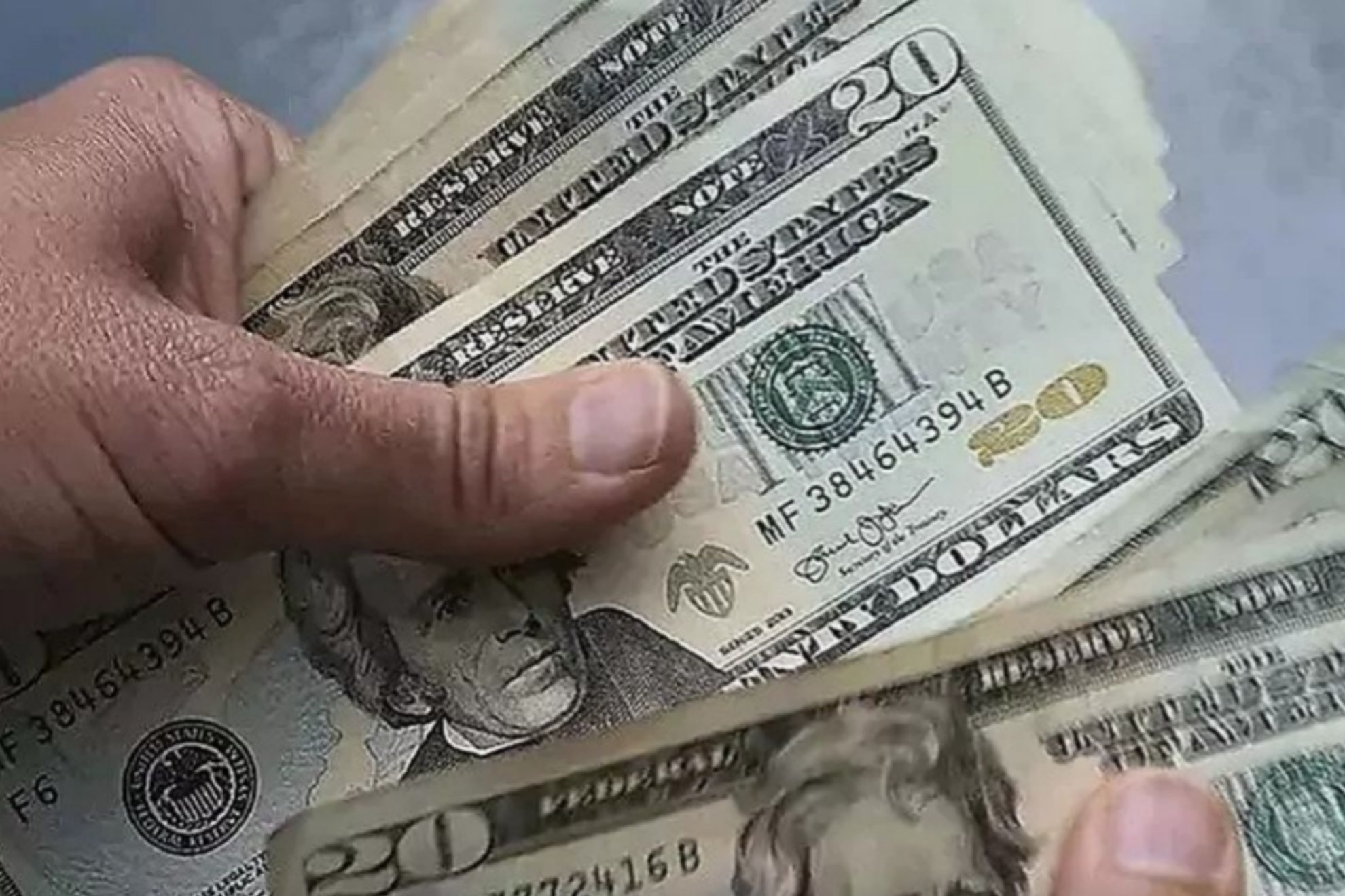 Heating Bills 2022: How much will heating costs go up this winter? | Marca