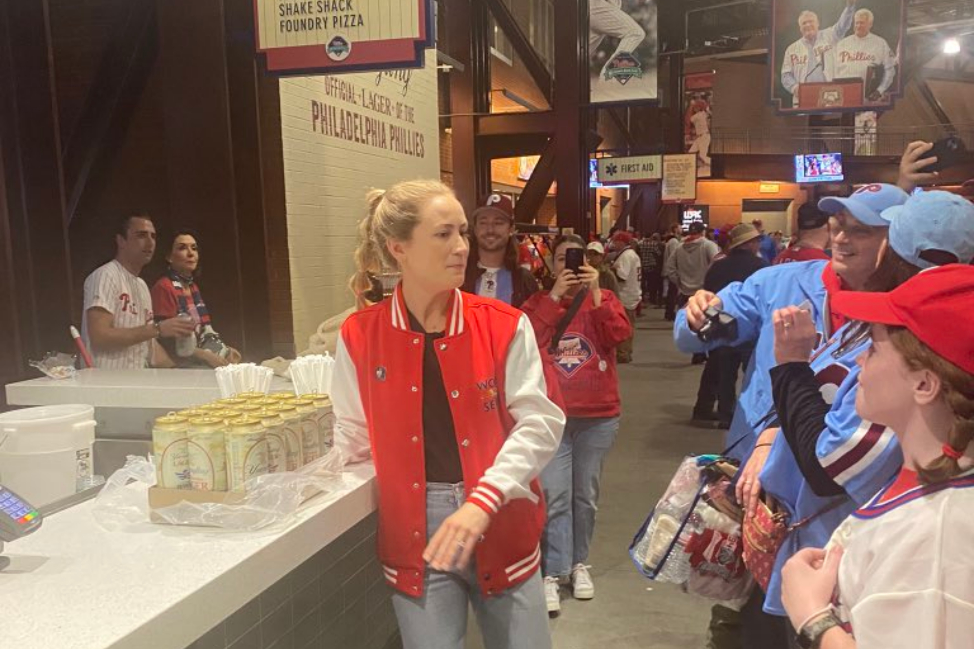 Jayme Hoskins buying a case of beers for Phillies fans.