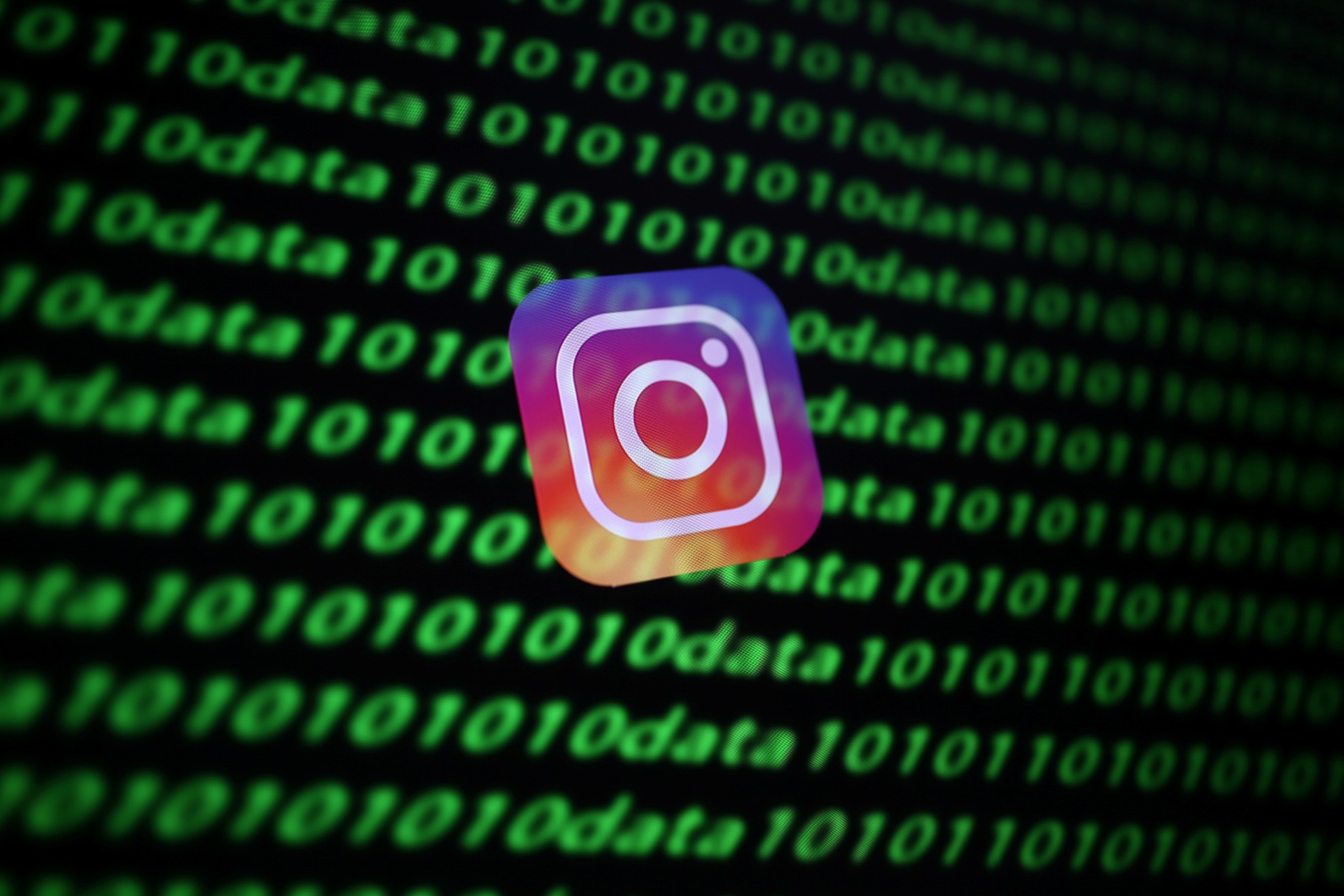 Instagram sufre fallos y cuentas pierden seguidores y no pueden ingresar a sus perfiles | Reuters