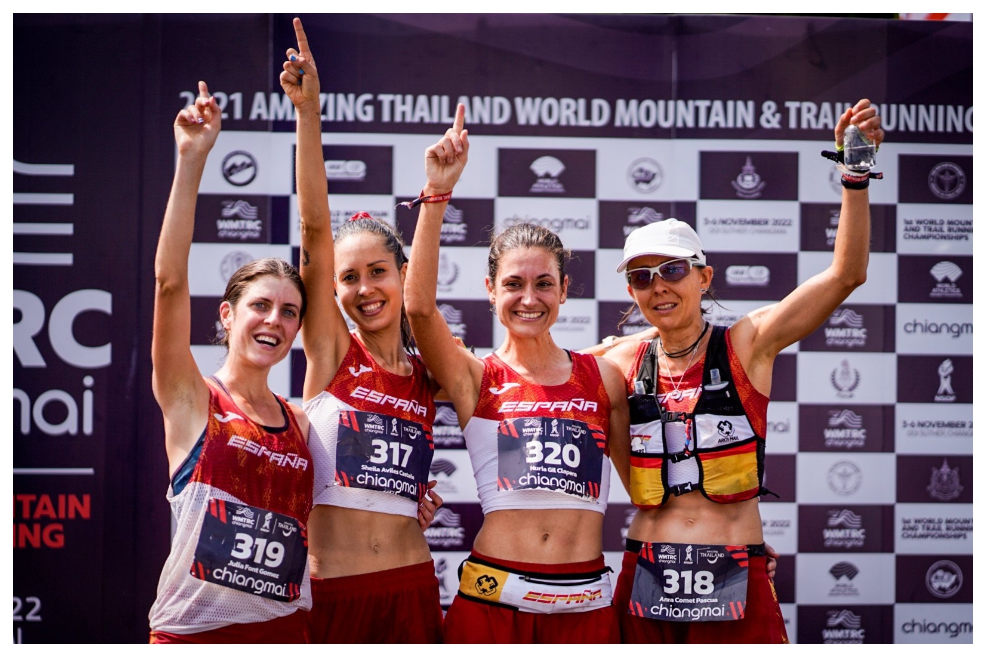El equipo femenino de Trail Running que ha ganado el oro.