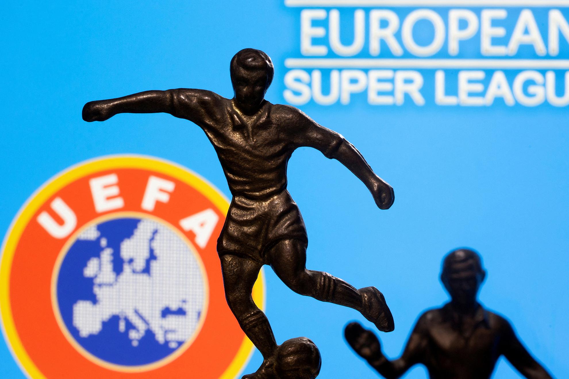 La UEFA no da marcha atrás con la Superliga. | Reuters