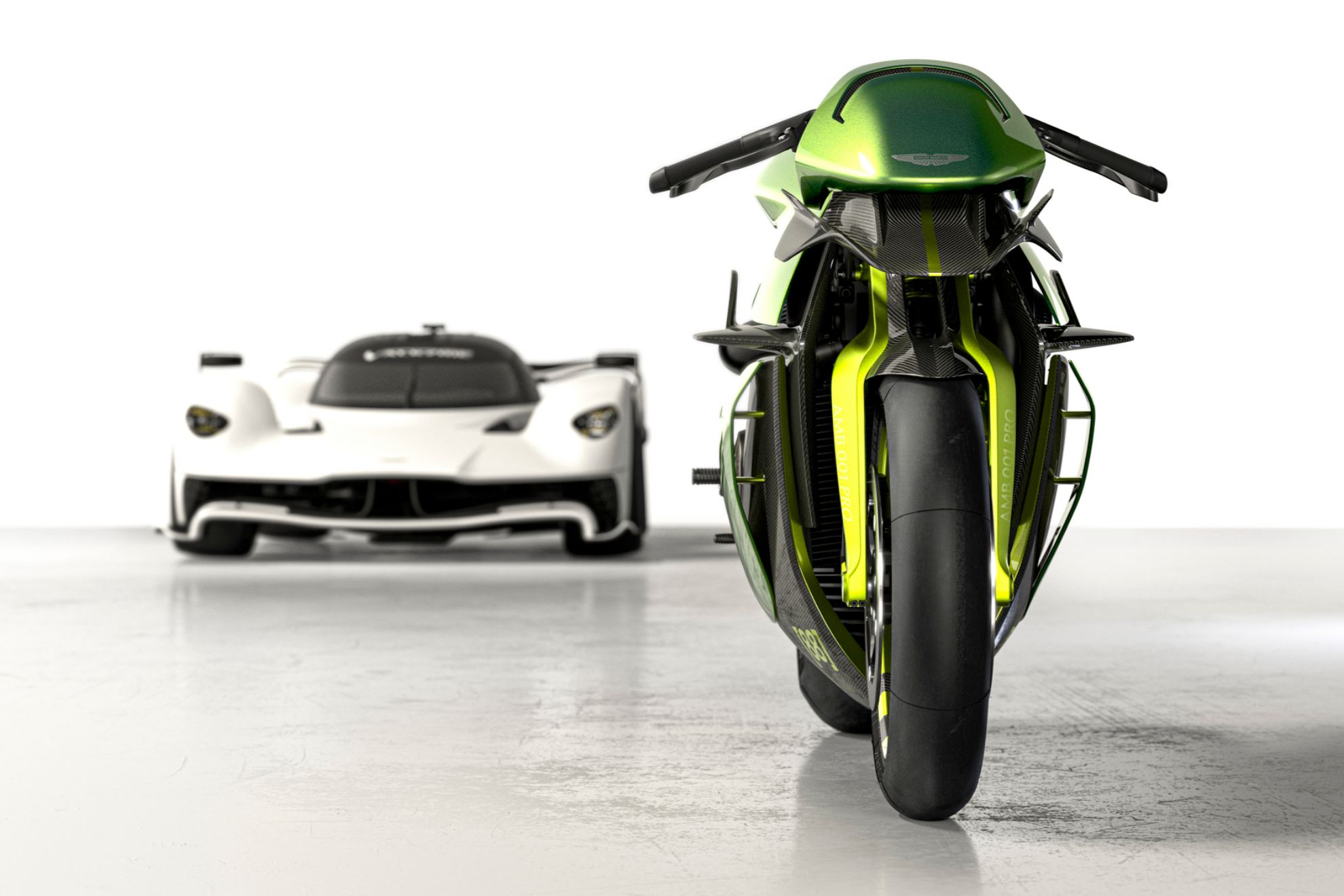 La moto de Aston Martin se inspira en otra máquina mágica, el Valkyrie AMR Pro.