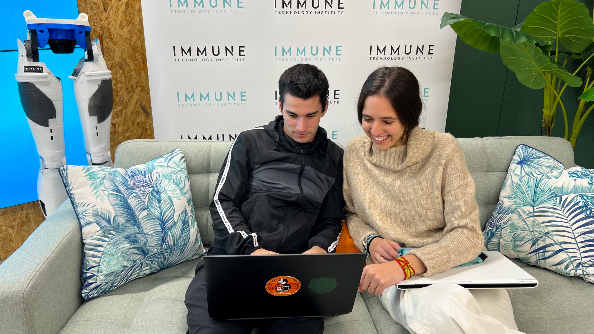 Juancho López y Carolina Romano, deportistas de alto nivel y estudiantes de Immune / Foto: Immune