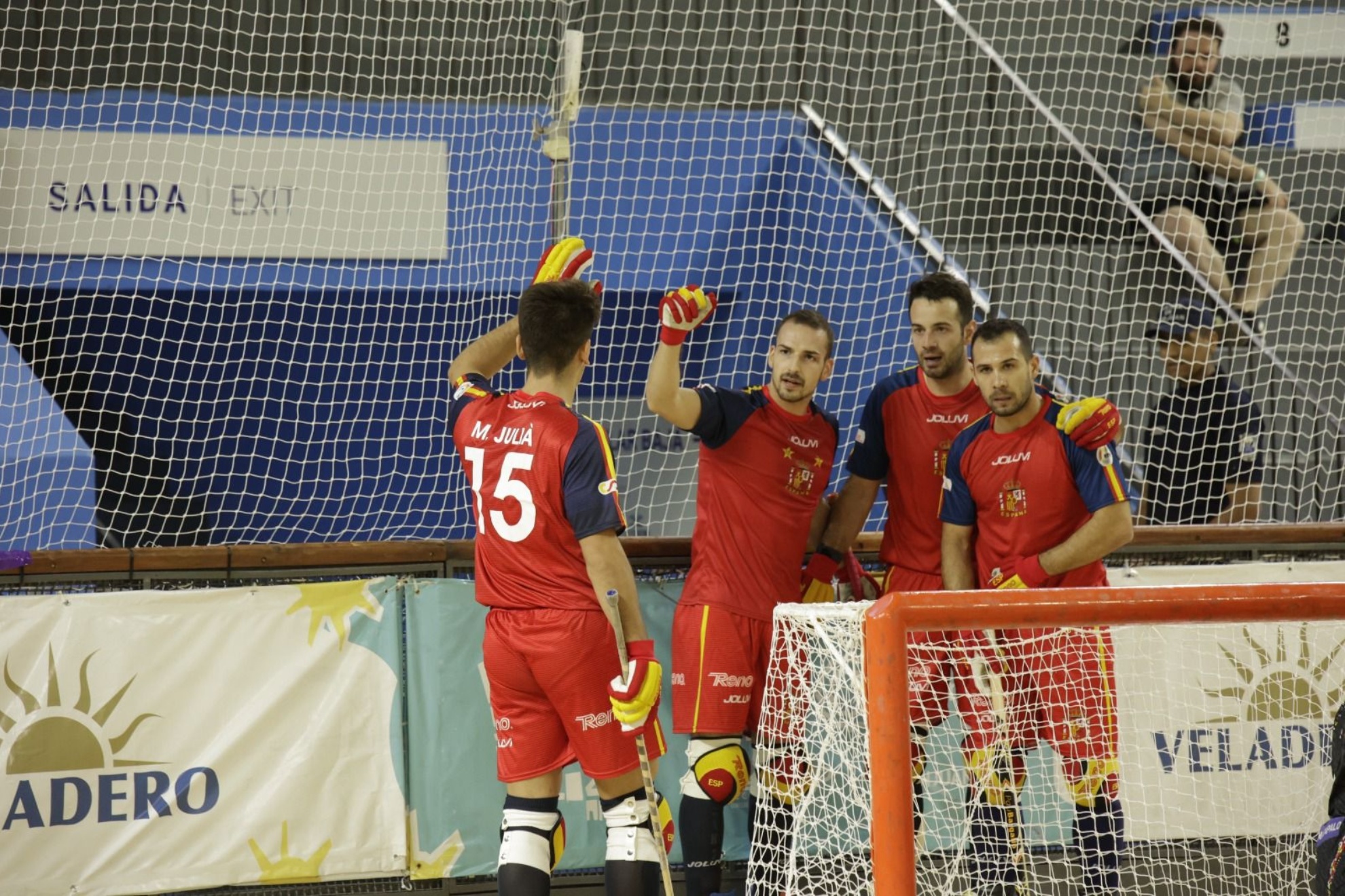 España celebra un gol en el partido frente a Angola de la fase de grupos.