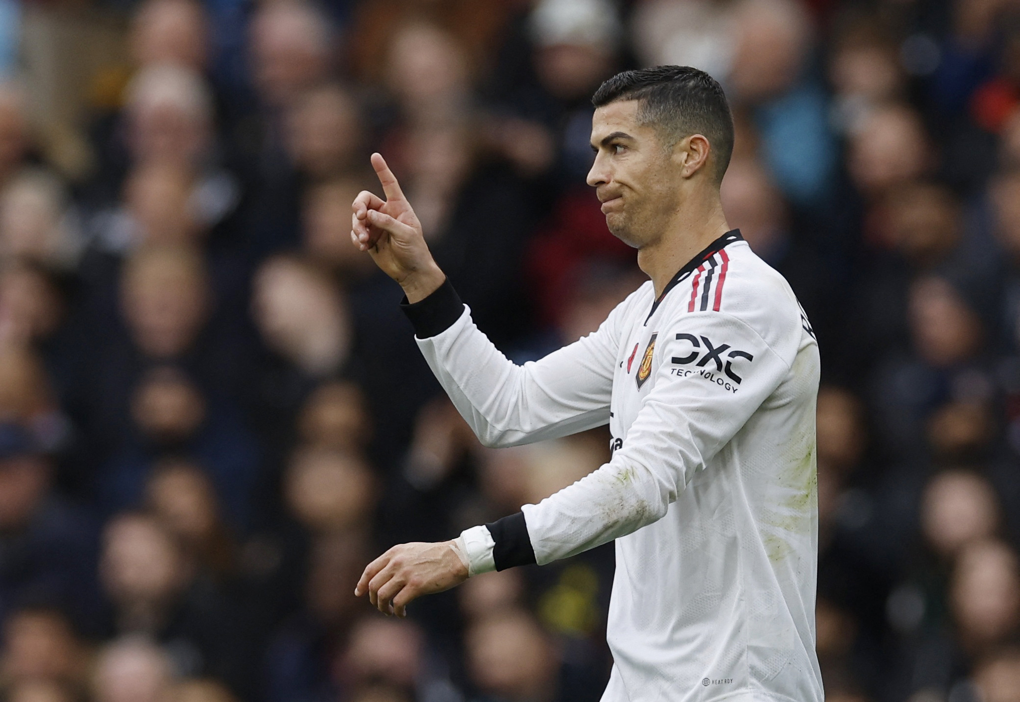 Cristiano Ronaldo explota contra el Manchester United, dice 'sentirse traicionado' por el club
