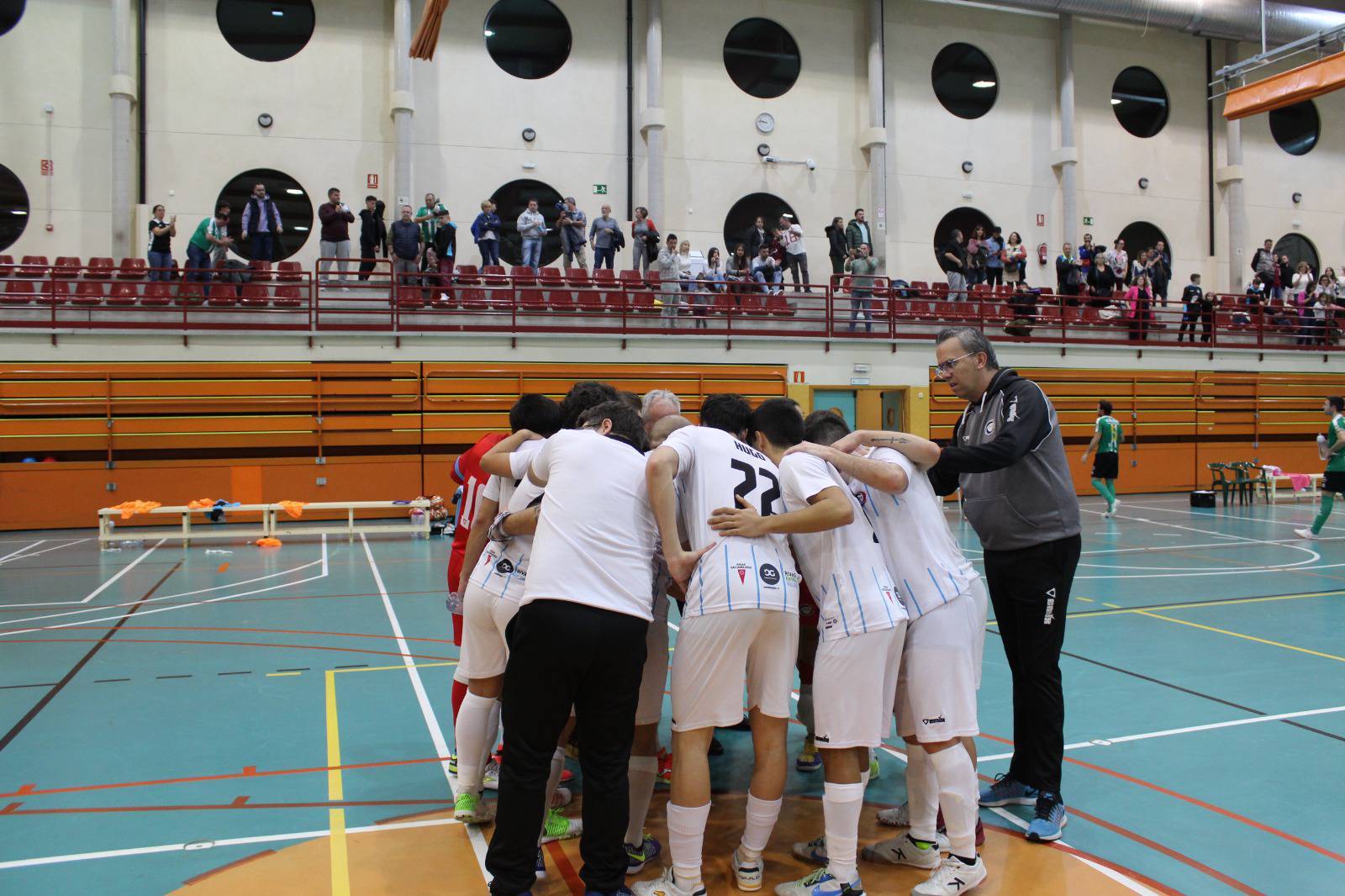 Piña del CD Rivas Futsal tras imponerse el domingo a Jerez Futsal.