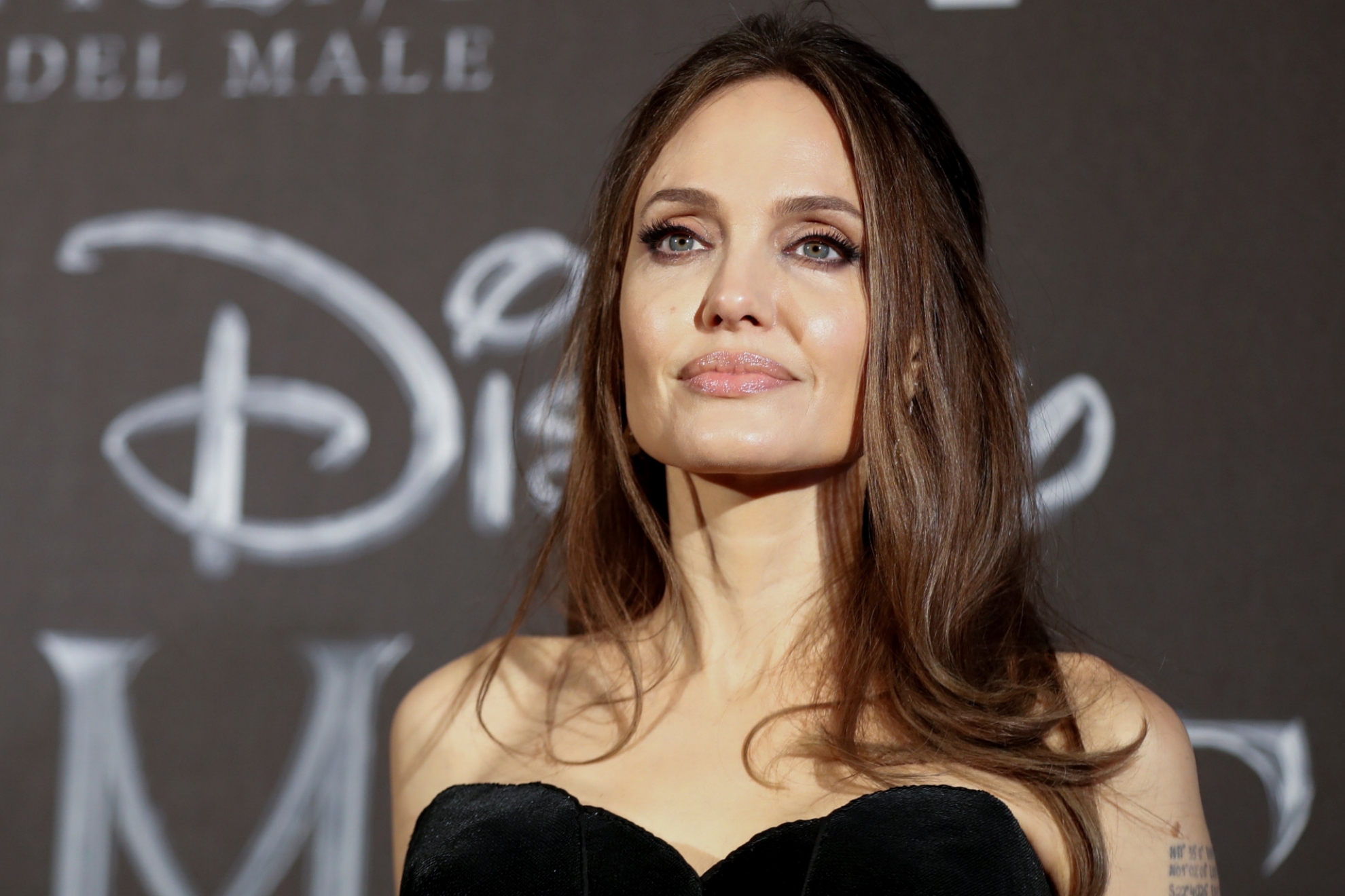 Angelina Jolie once hired a hitman to kill her