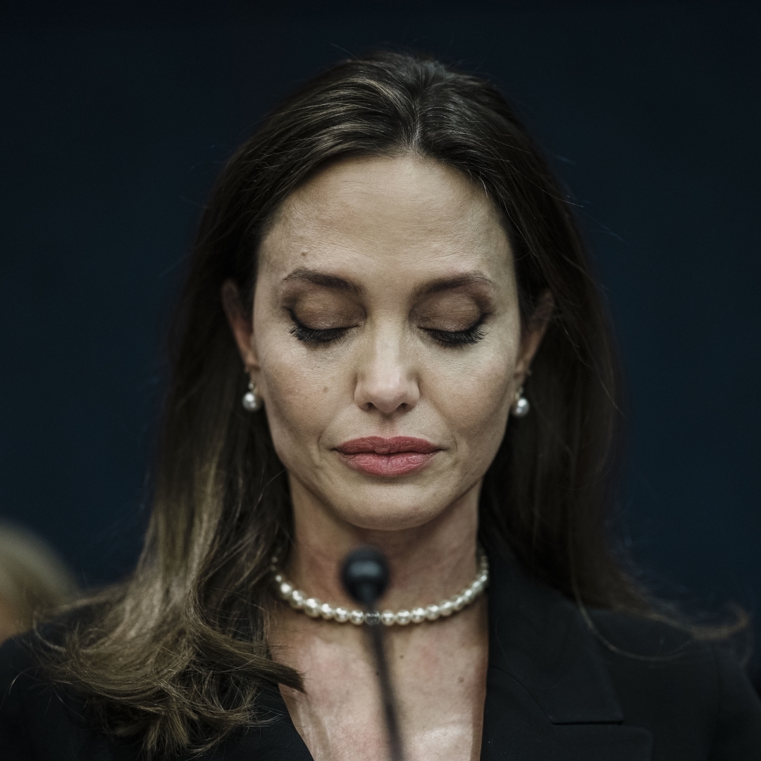 Angelina Jolie contrató un sicario para que la matara