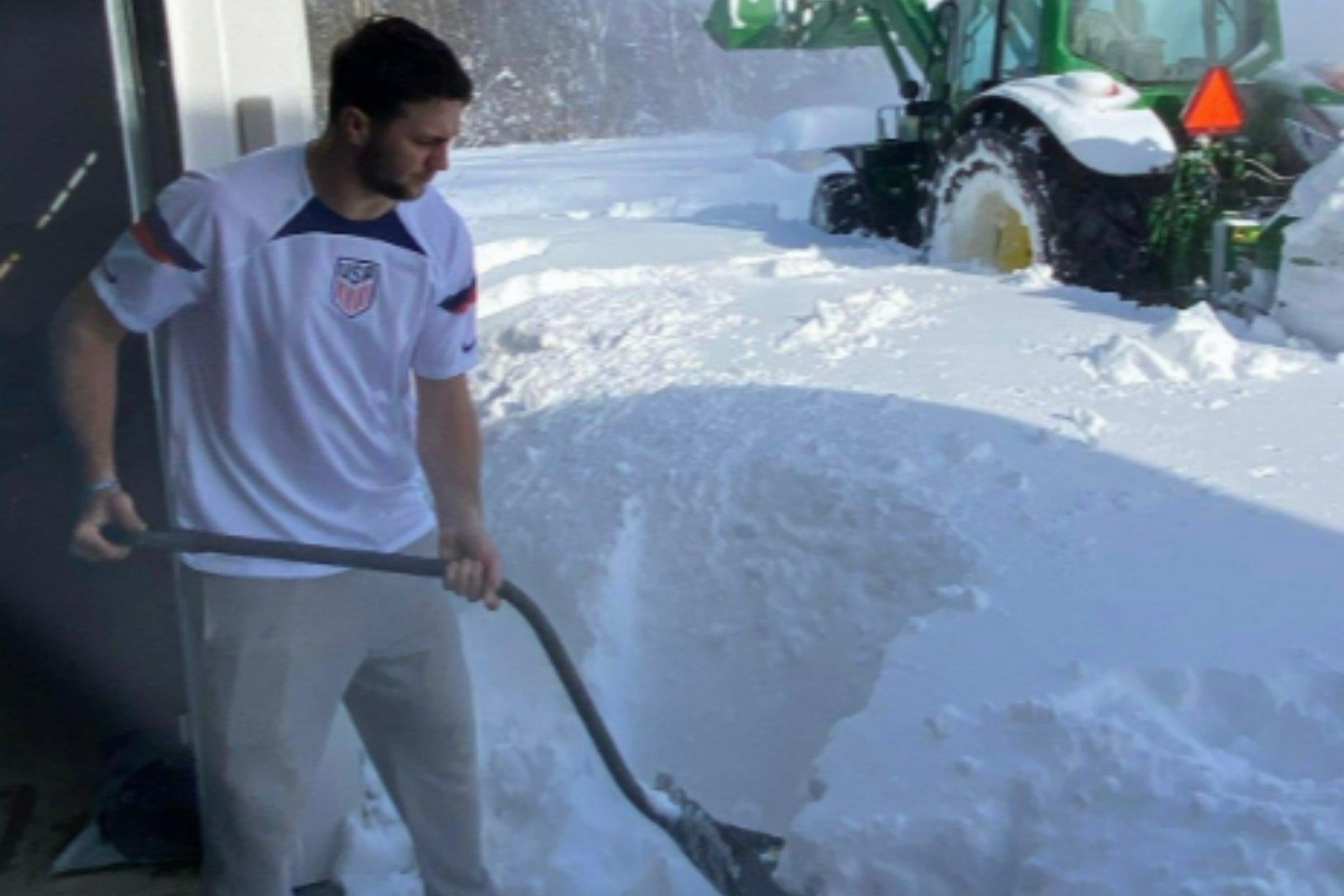 Josh Allen supports the USMNT while shoveling over six feet of snow to get to the Lions' game