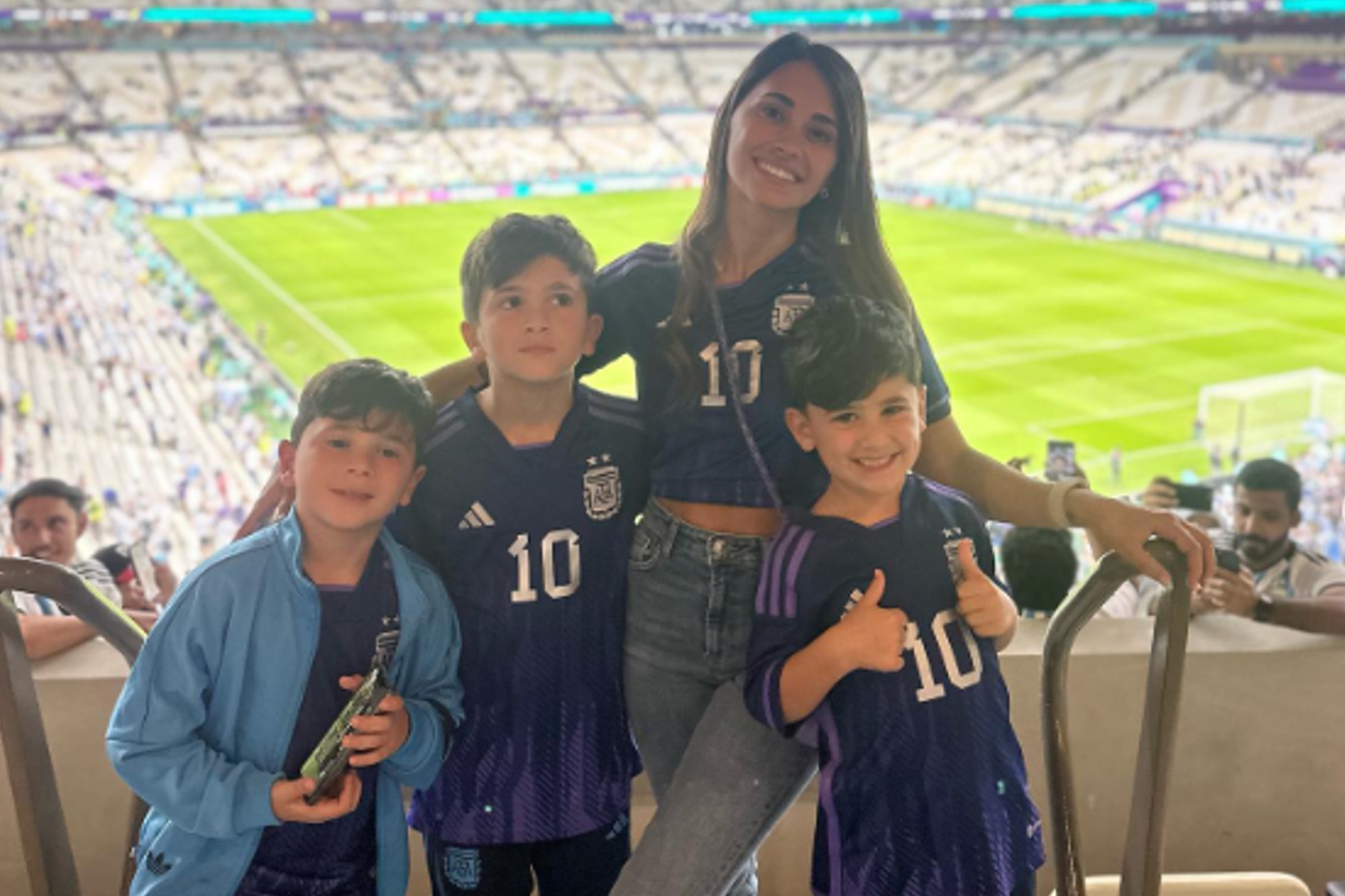 La familia de Messi, presente en el Argentina vs México | Instagram Antonela Roccuzzo