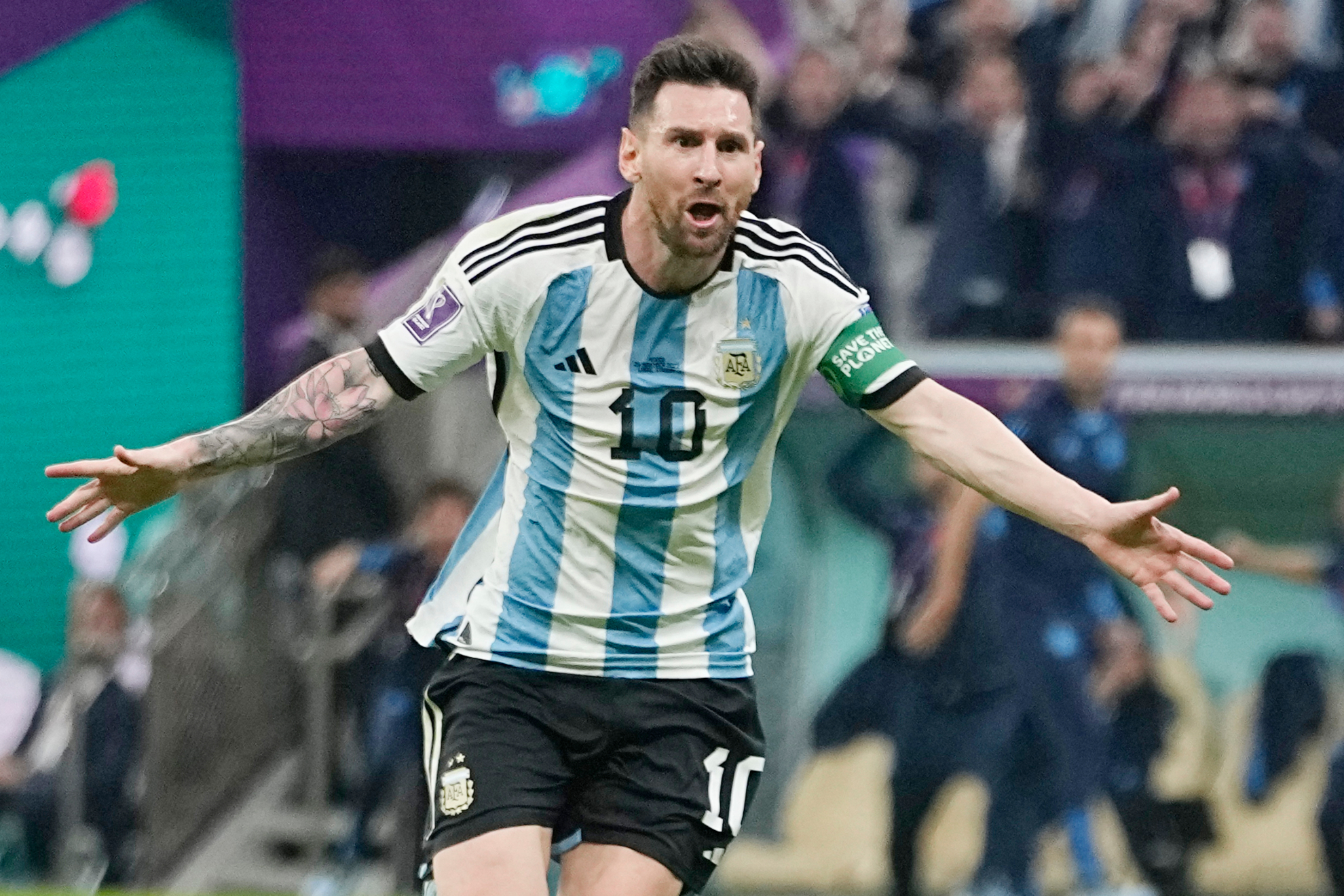 Lionel Messi scored a key goal for Argentina against Mexico in the World Cup.