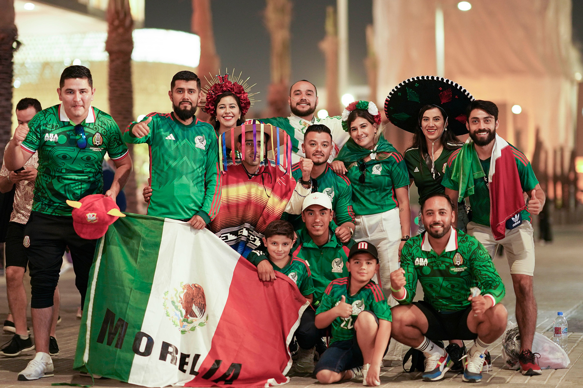 La afición mexicana se hizo presente en tierras qataríes. | Imago7