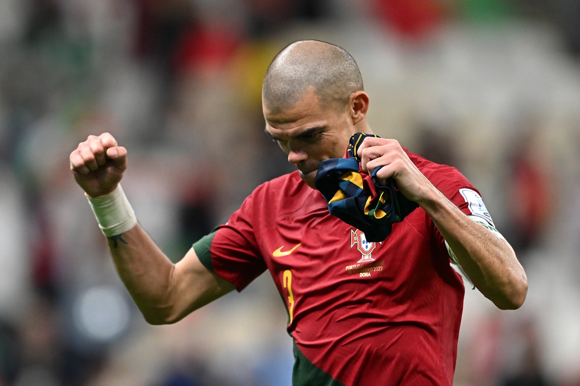 Pepe celebra el triunfo de Portugal sobre Uruguay.