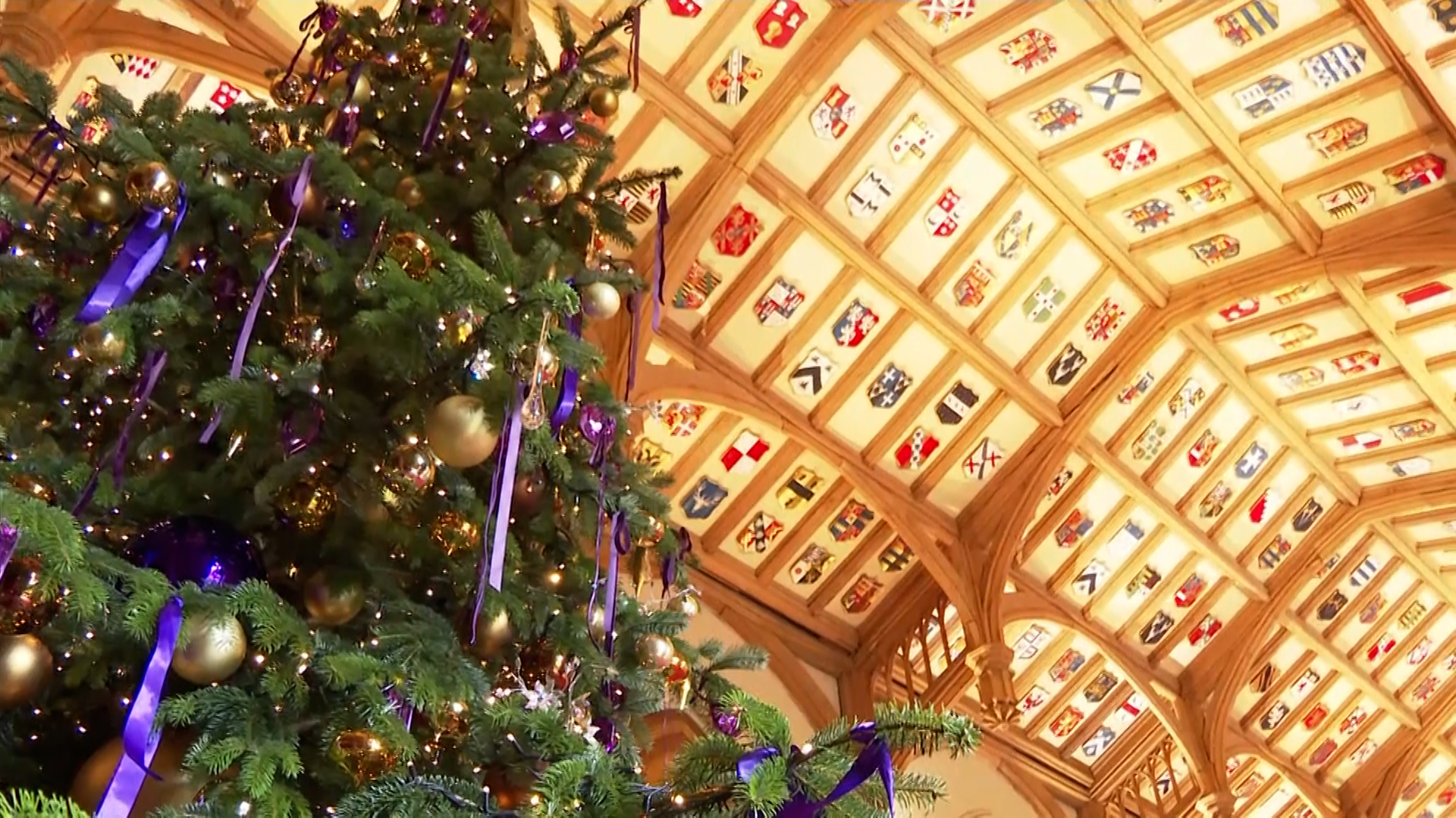 King Charles' Windsor Castle is beautifully decorated with enormous 20ft tree ahead of Christmas