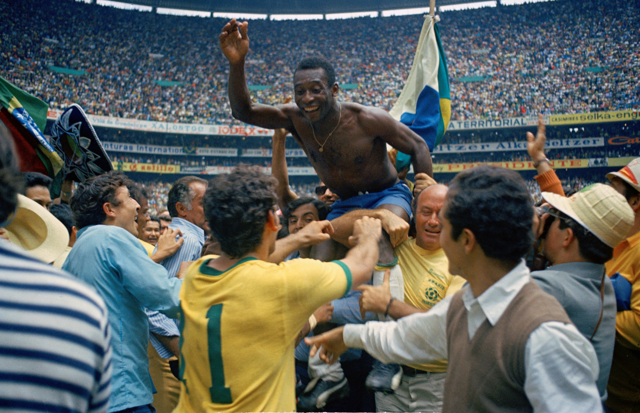 ¿Qué le pasa a Pelé? Resumen, últimas noticias y reacciones por el estado de salud de O Rei este 4 de diciembre