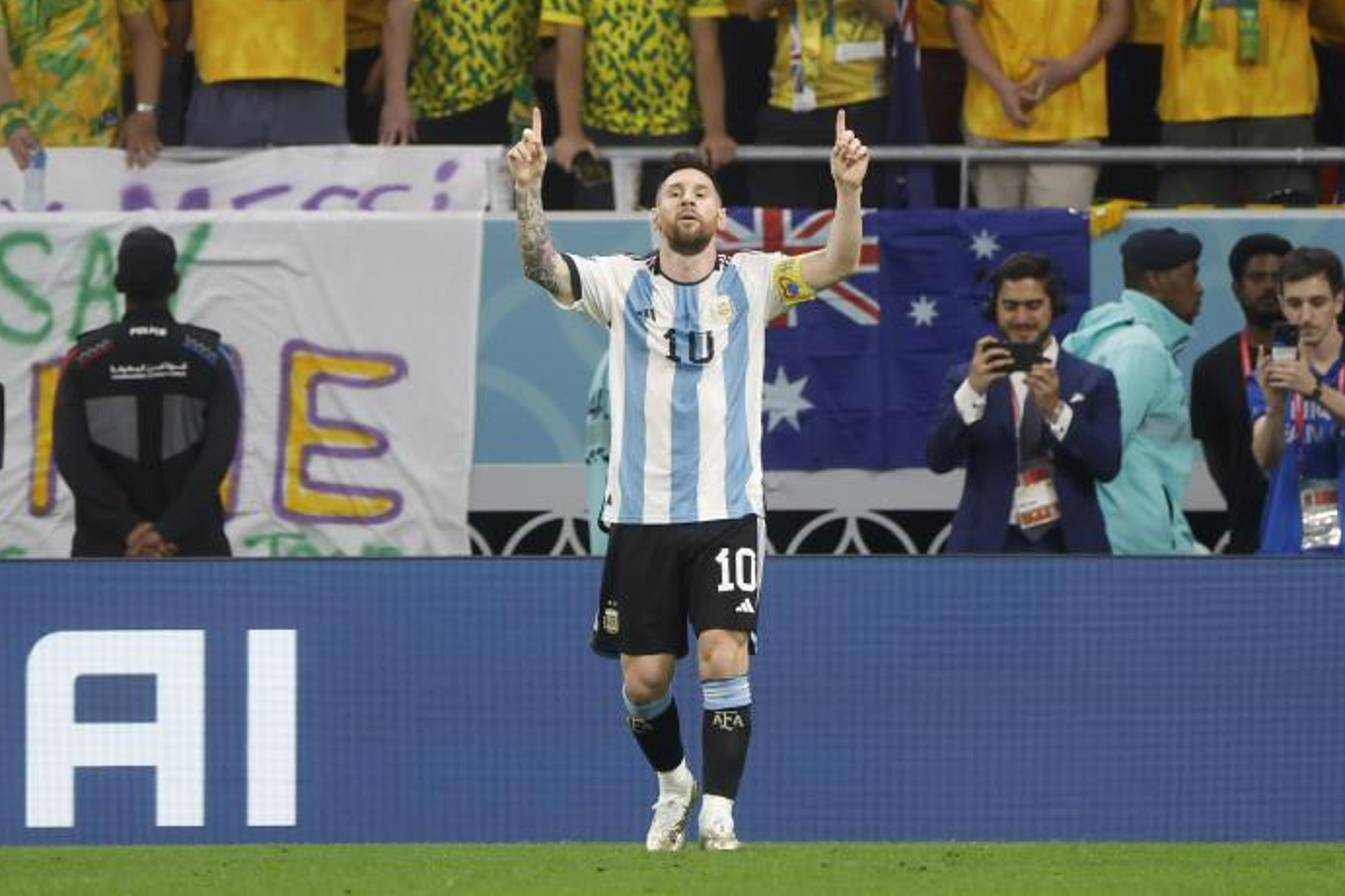 Messi celebra el tanto que marcó ante Australia.