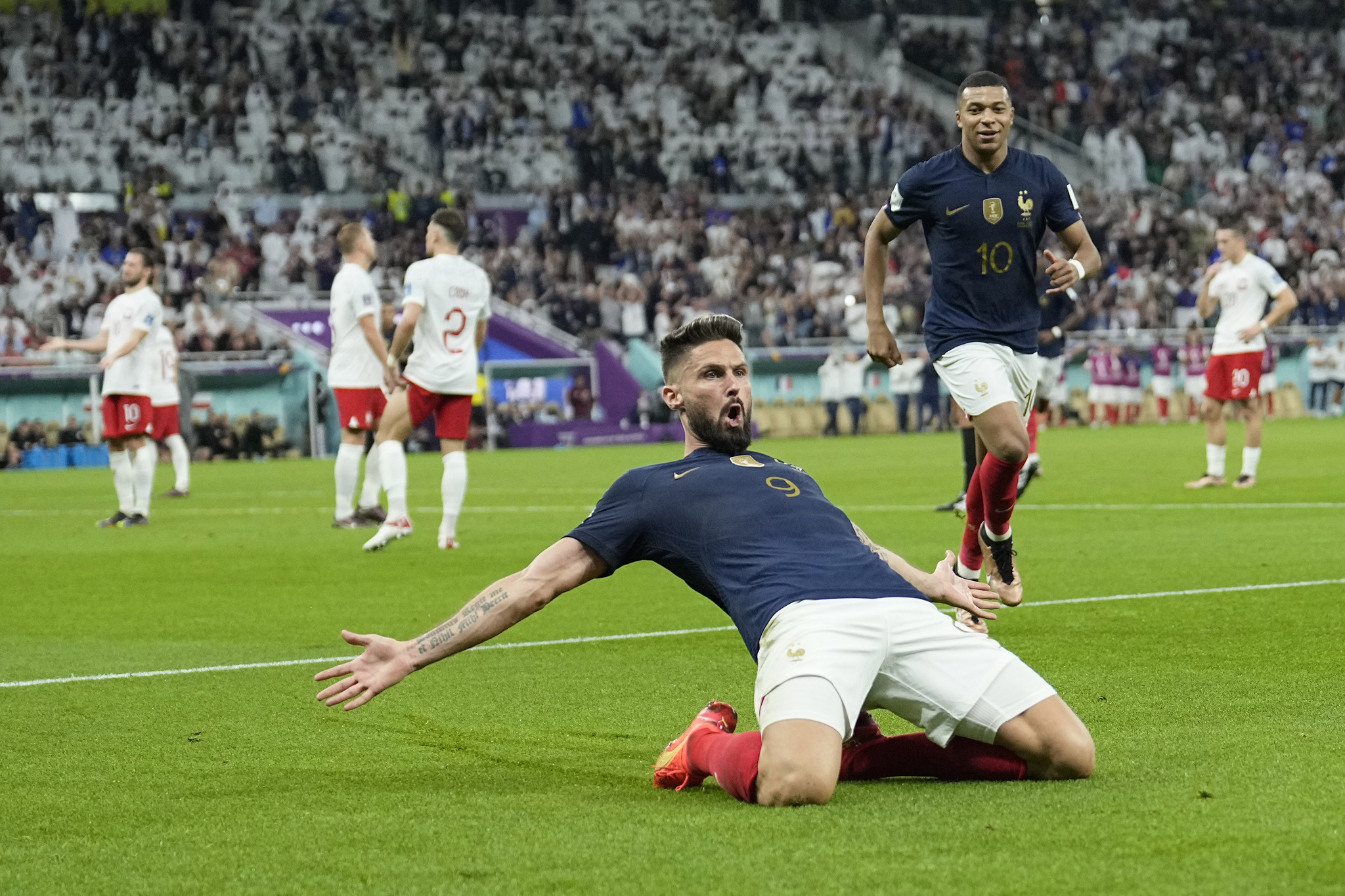 France's Olivier Giroud celebrates after scoring 