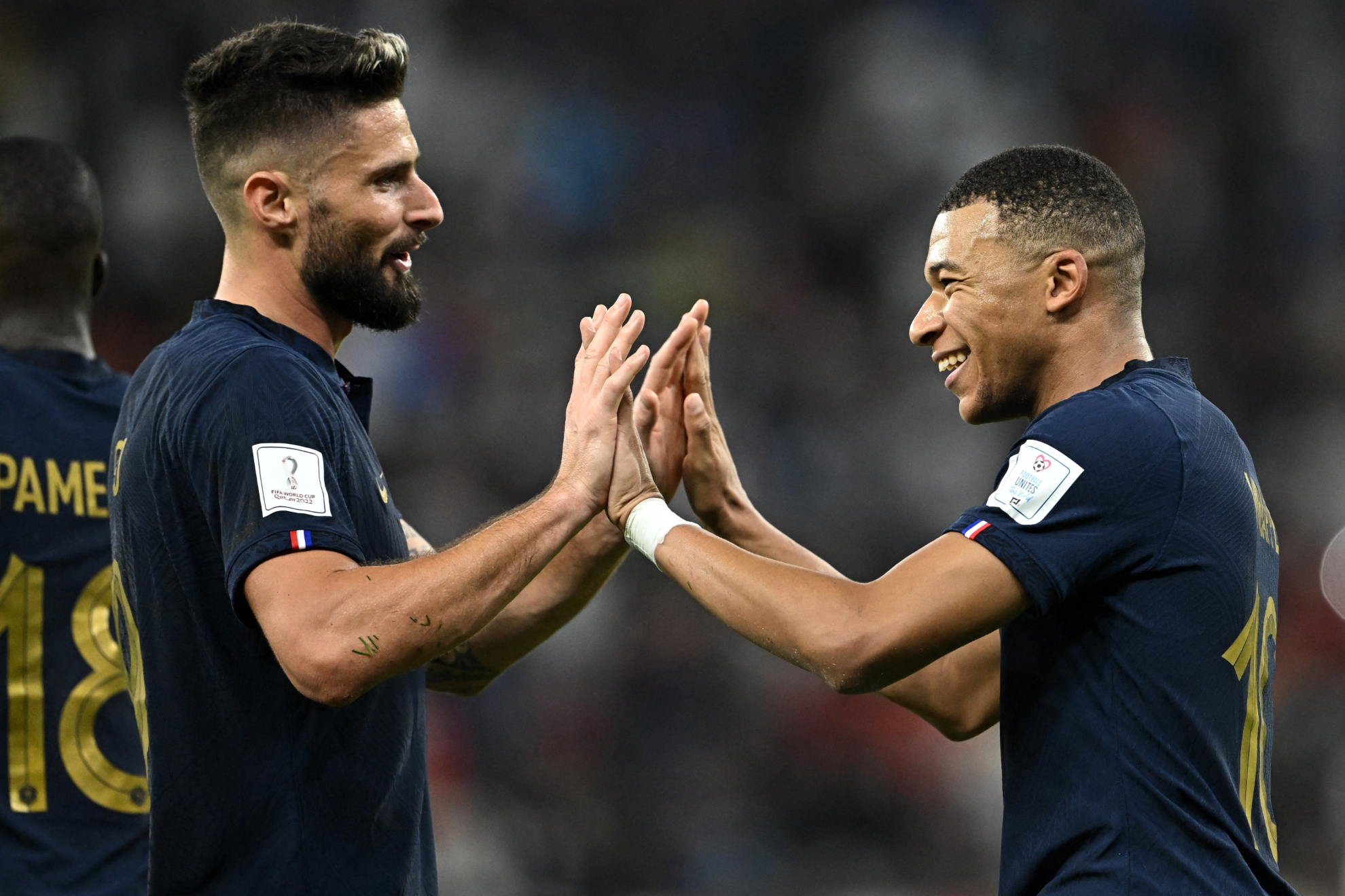 Giroud y Mbappé, los hombres que le dan la victoria a Francia | Reuters