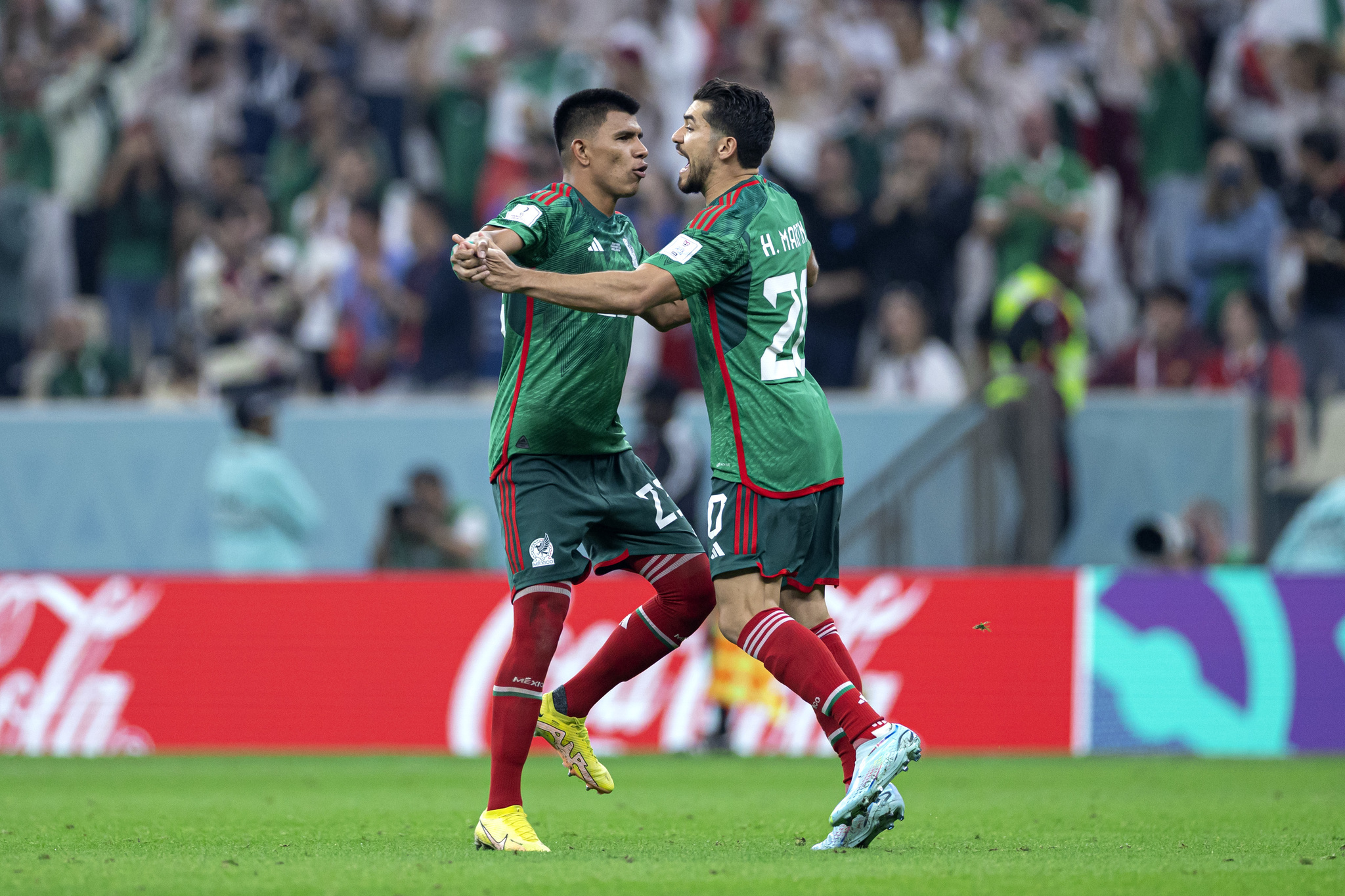Jesús Gallardo y Henry Martín estuvieron con la selección mexicana. Imago 7