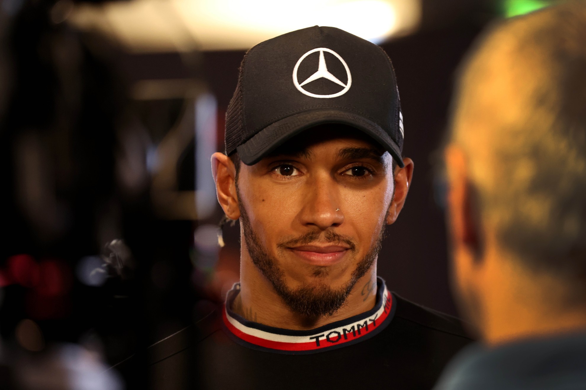 Hamilton tendrá que decidir el año próximo si sigue en F1... y si lo hace con Mercedes.