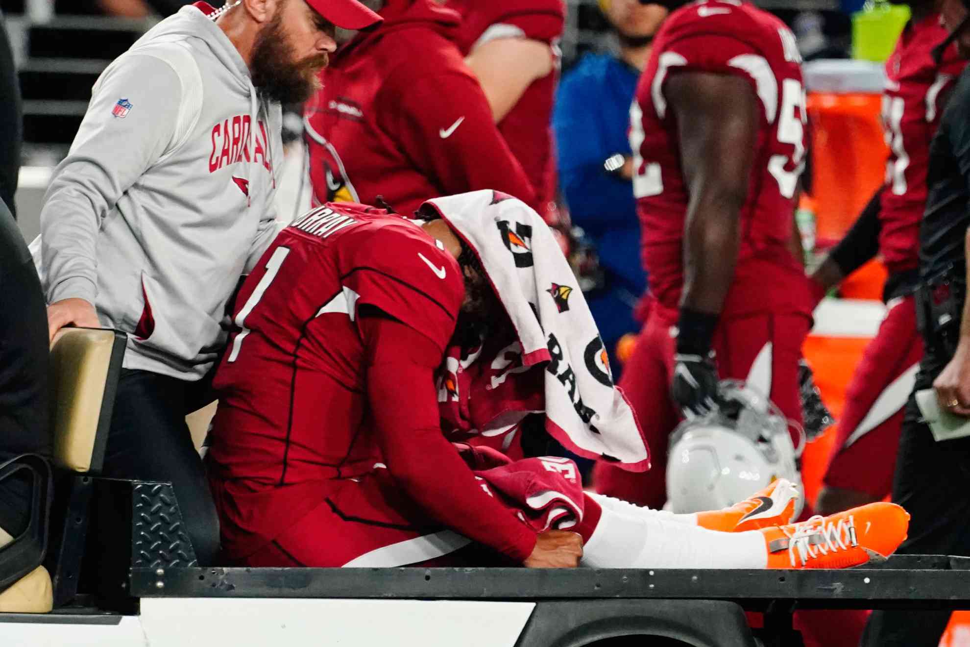 Kyler Murray tears right ACL, sealing nightmare season for