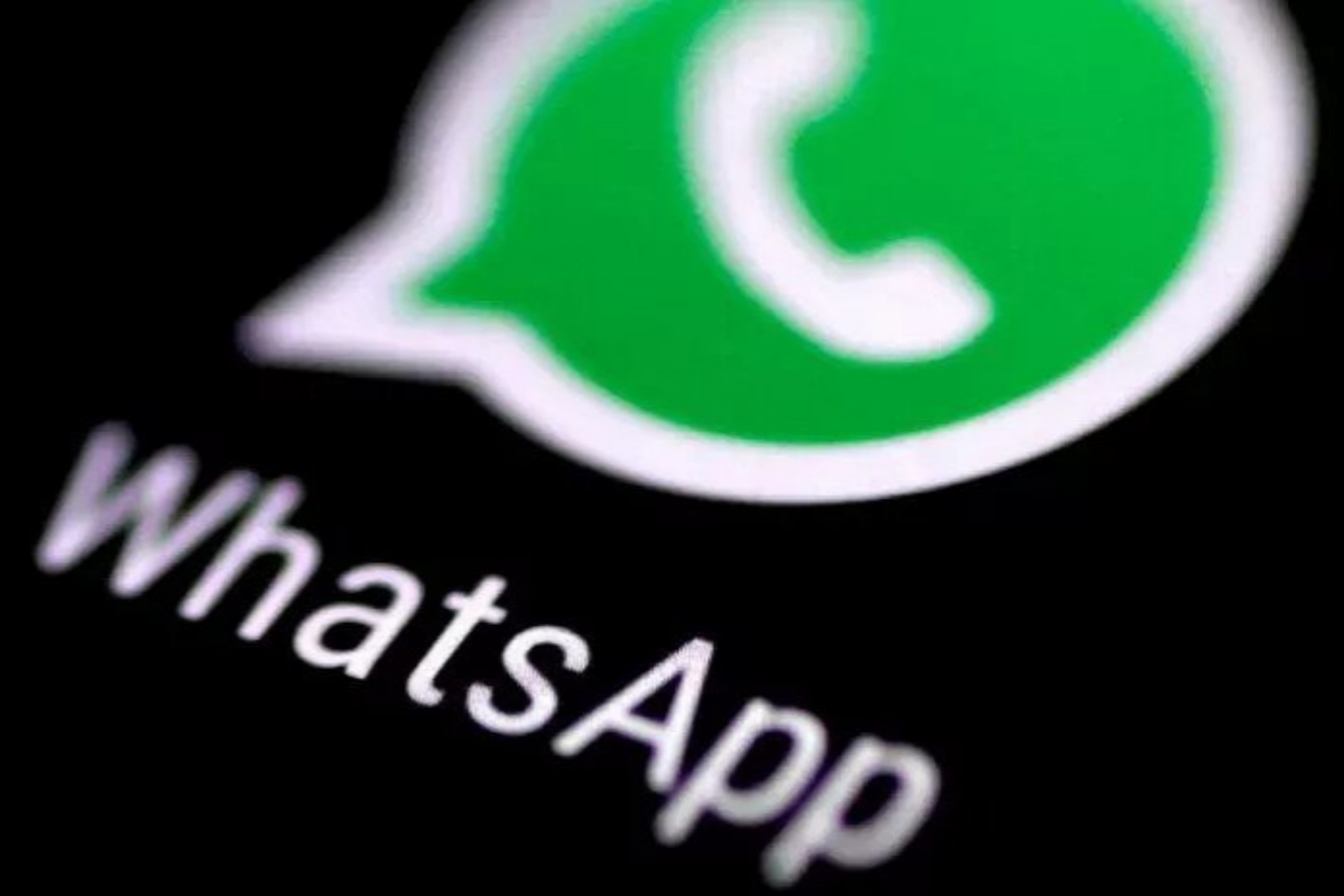 How to schedule holiday messages on WhatsApp | Marca