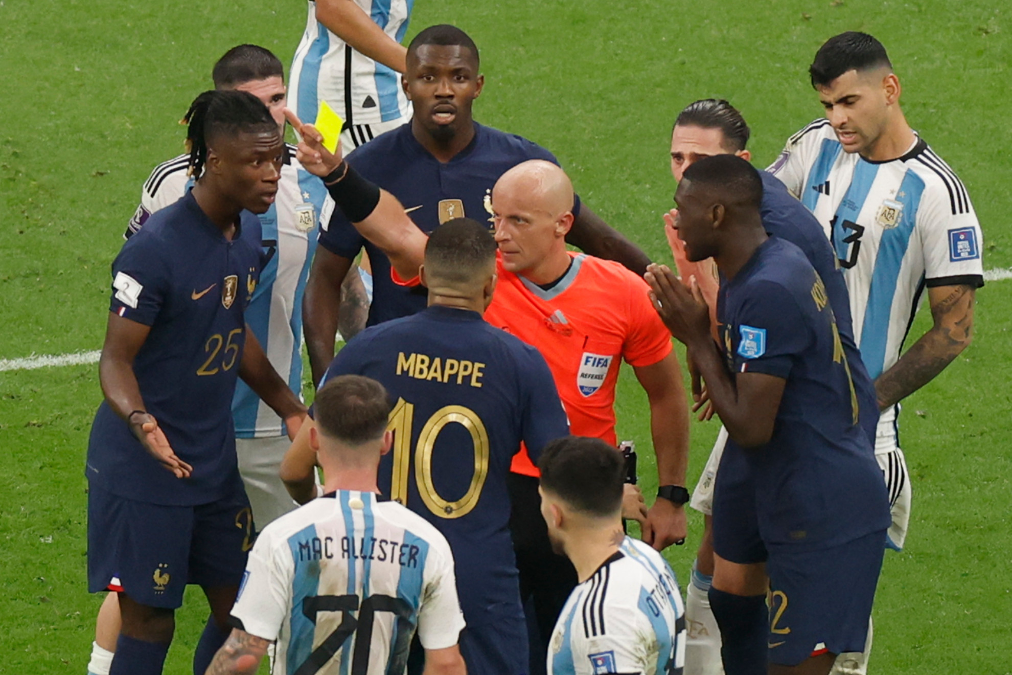 World Cup final referee Marciniak hits back at French over Messi goal complaints